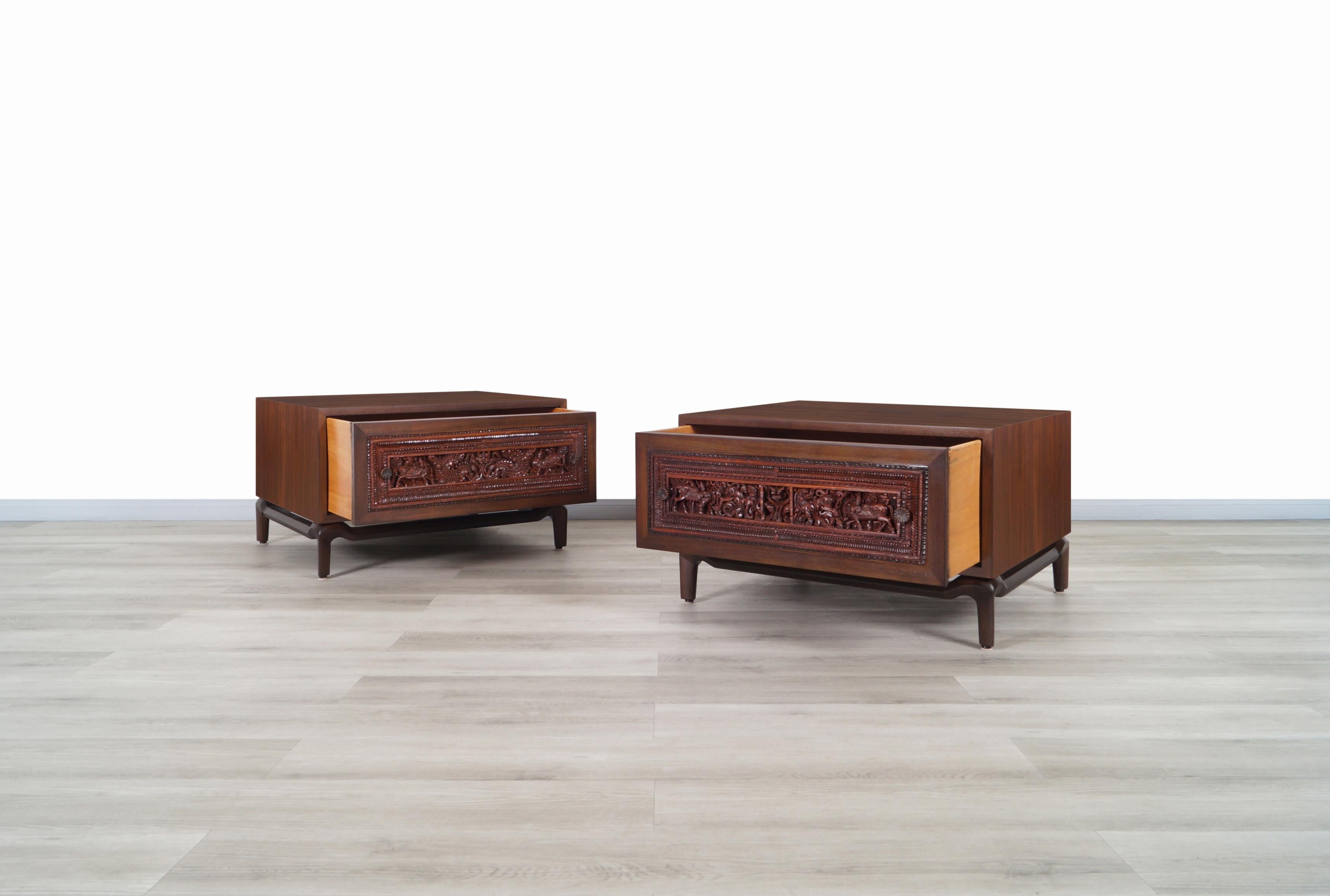 Mid-20th Century Vintage Walnut Nightstands by Maurice Bailey for Monteverdi Young For Sale