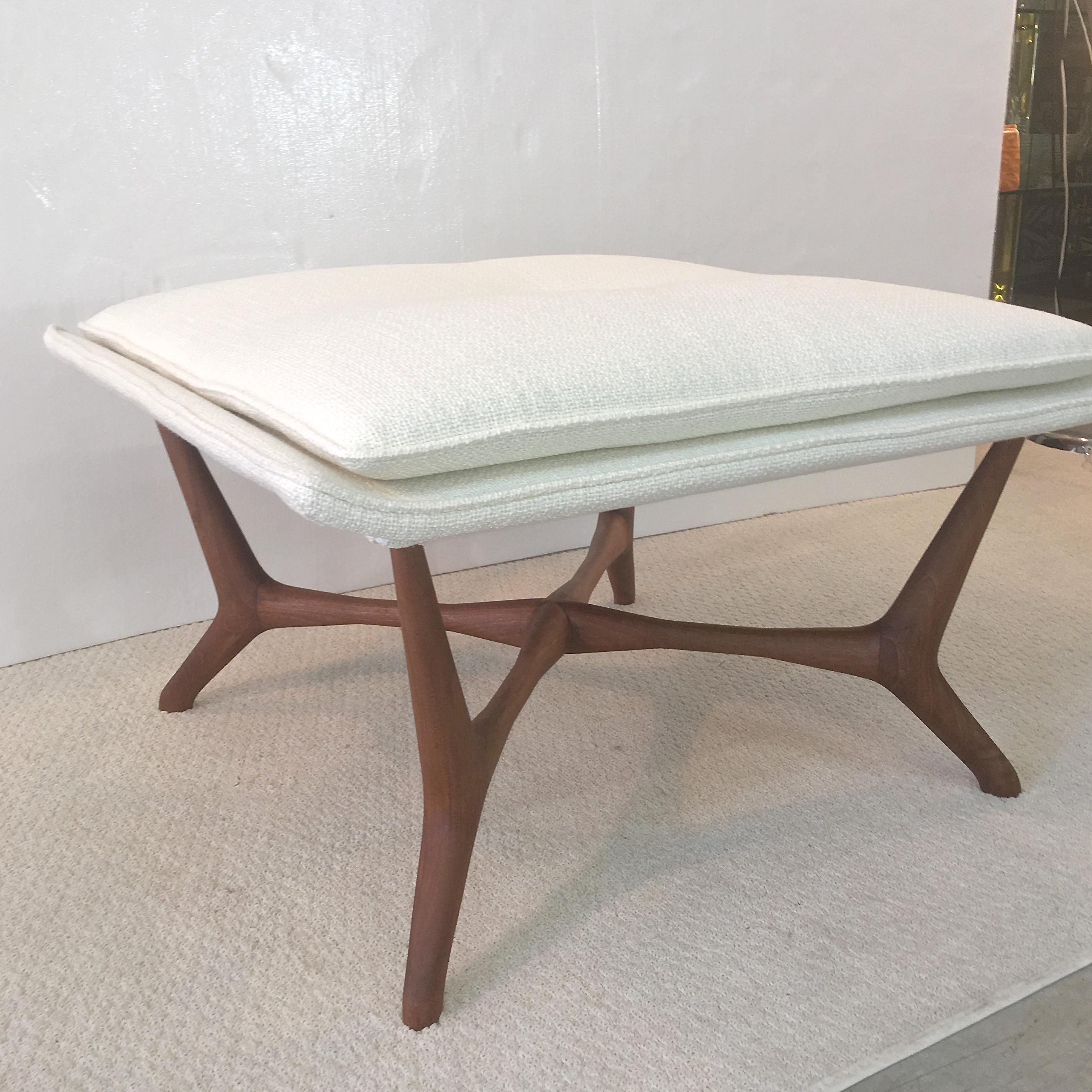 Vintage Walnut Ottoman After Vladimir Kagan For Sale 1