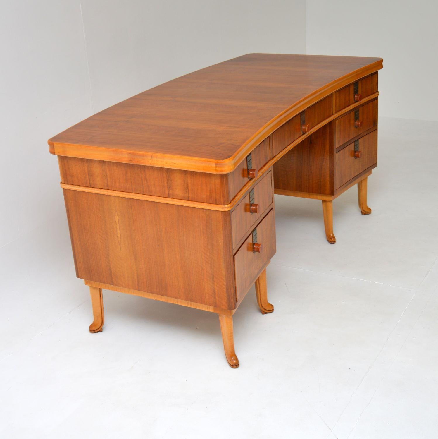Mid-Century Modern Vintage Walnut Pedestal Desk by Laszlo Hoenig For Sale