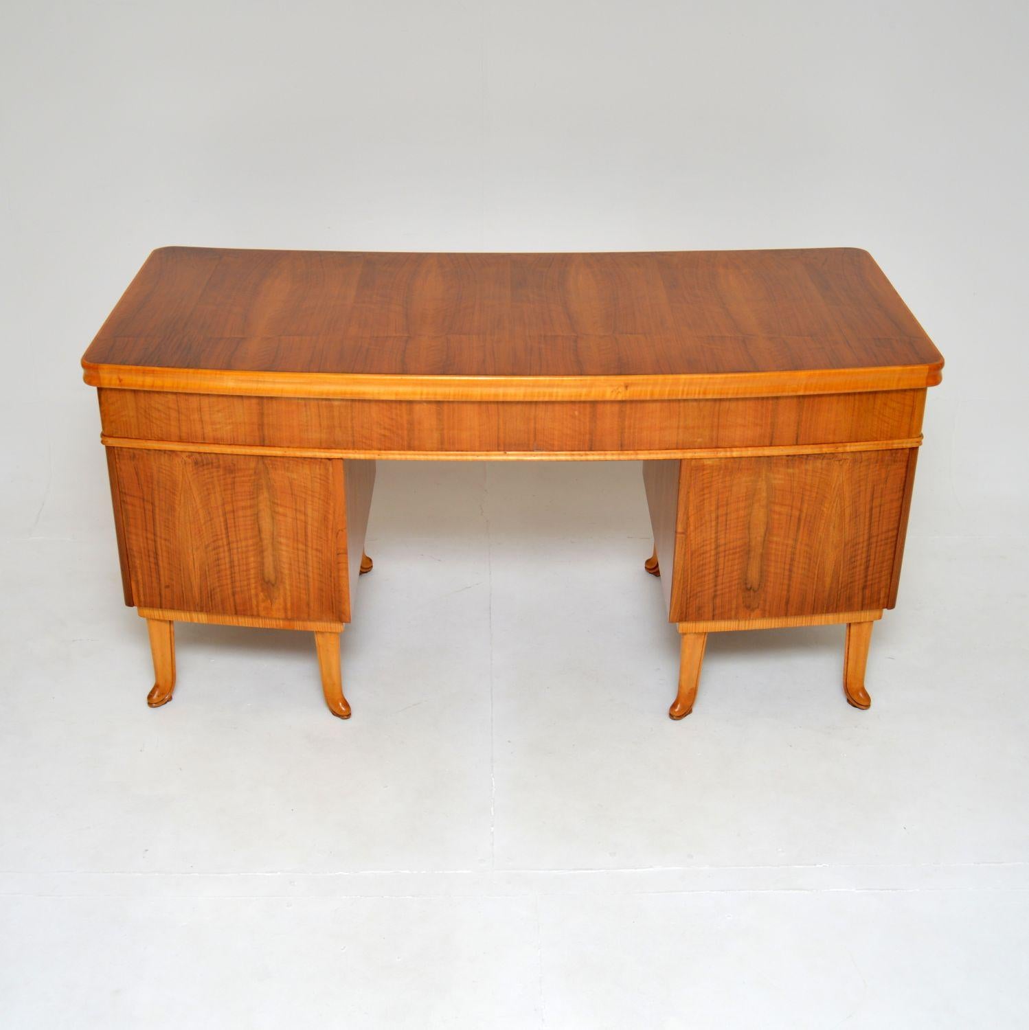 Mid-20th Century Vintage Walnut Pedestal Desk by Laszlo Hoenig For Sale