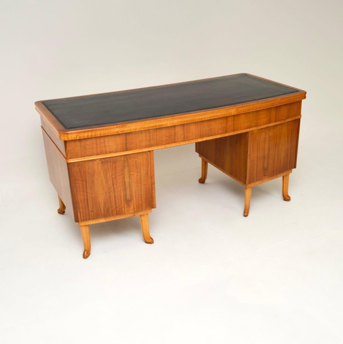 Mid-20th Century Vintage Walnut Pedestal Desk by Laszlo Hoenig For Sale