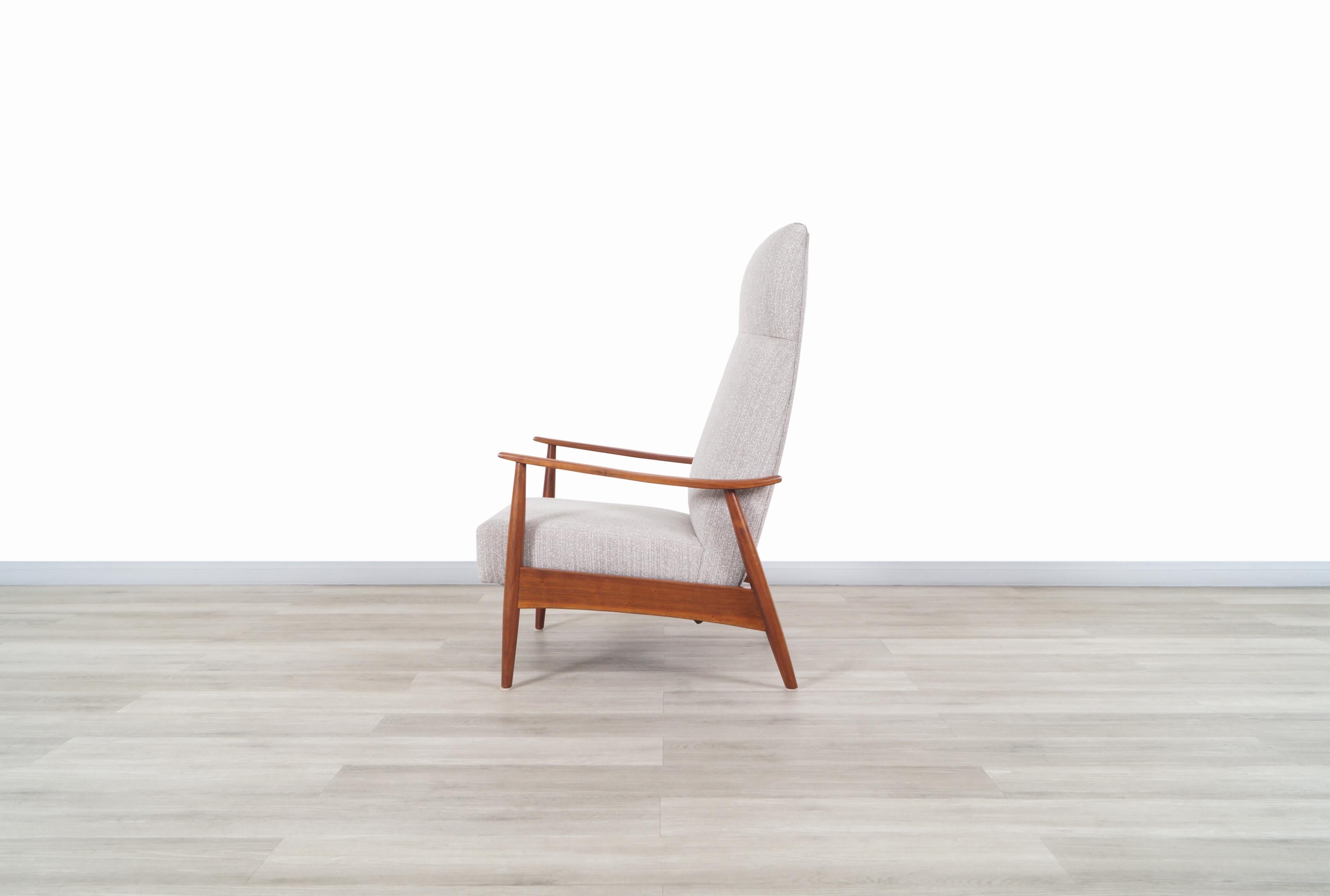Mid-20th Century Vintage Walnut Reclining Lounge Chair Model-74 by Milo Baughman