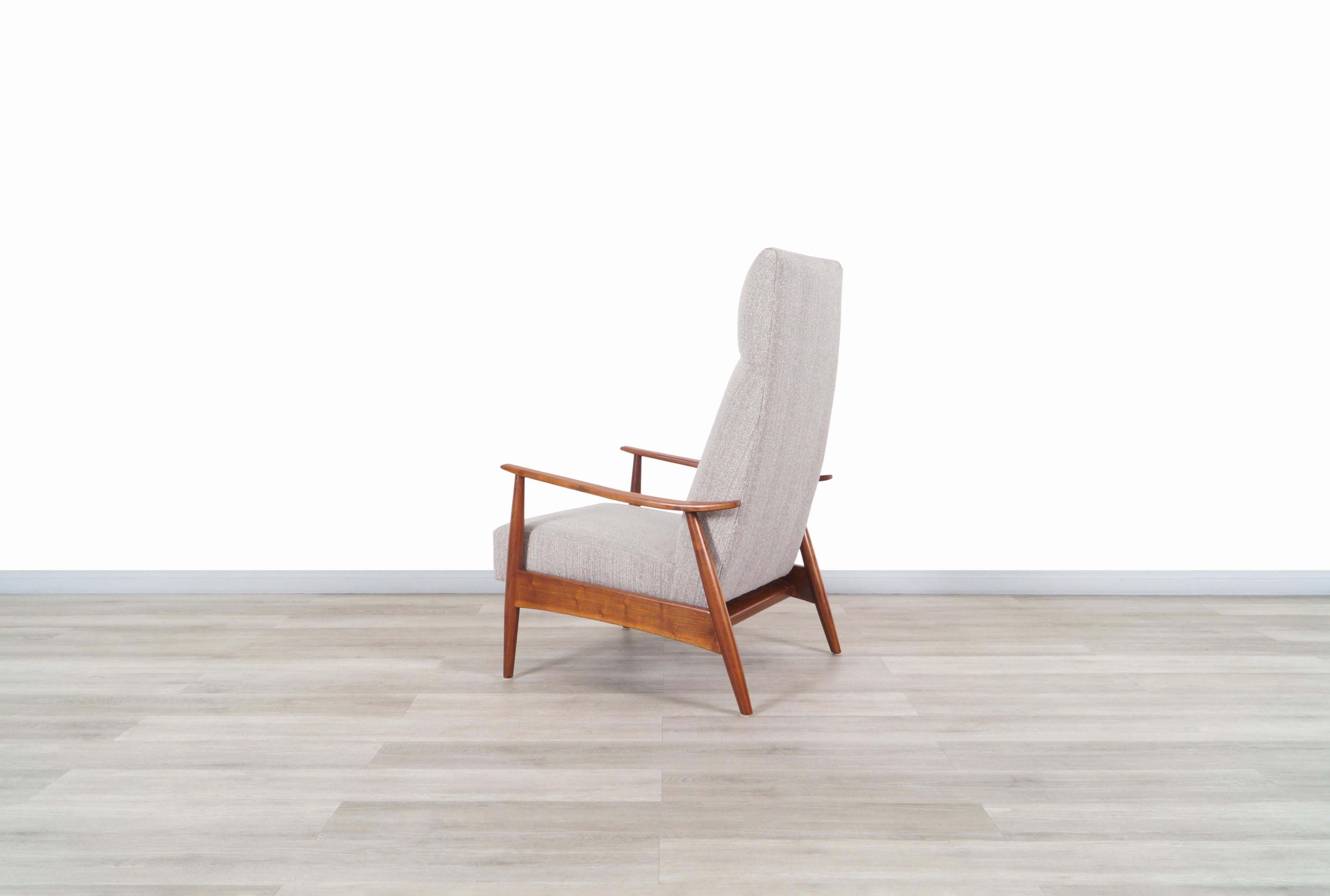 Vintage Walnut Reclining Lounge Chair Model-74 by Milo Baughman 2