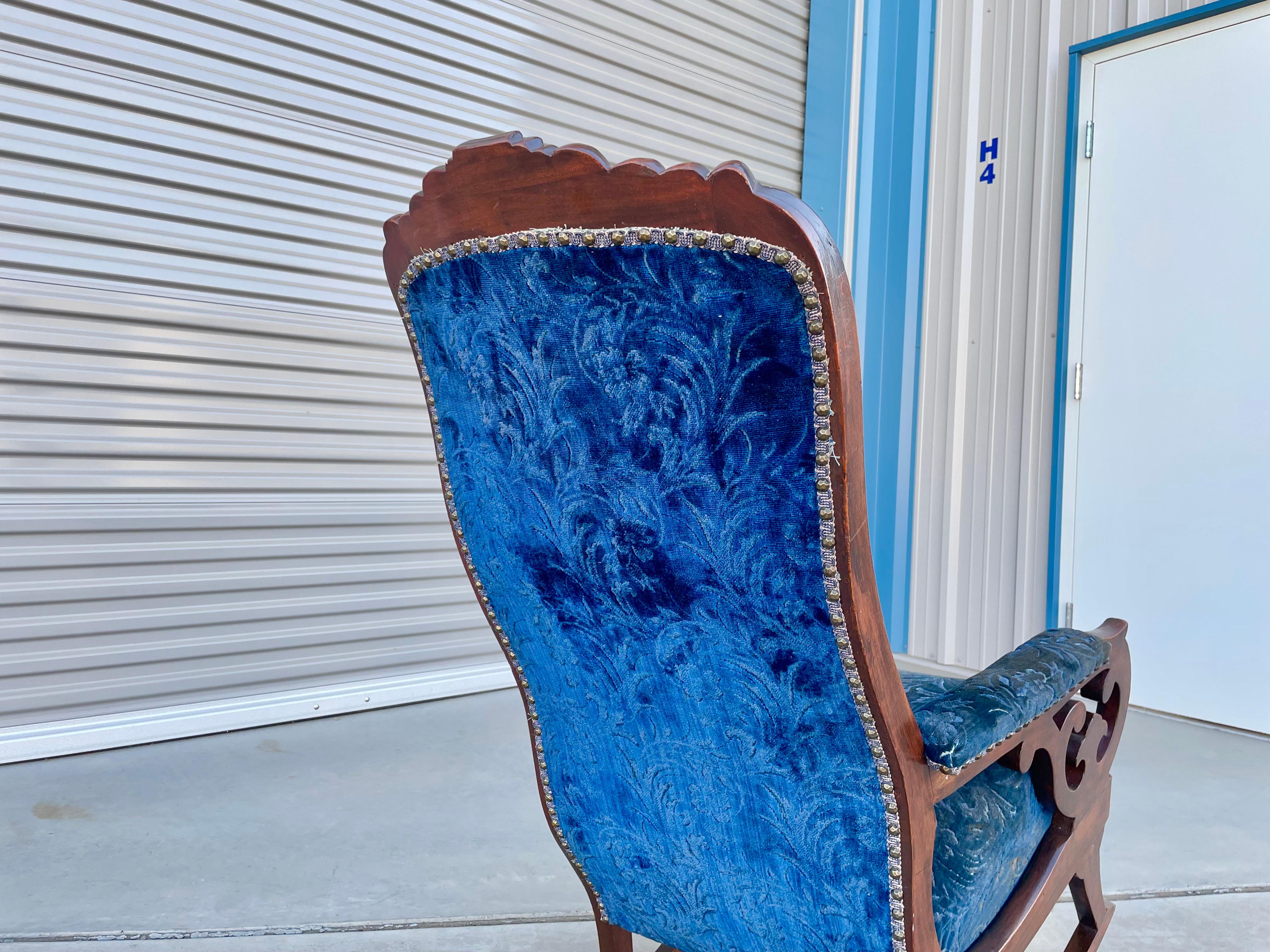 Vintage Walnut Rocking Chair by Biedermeier 4