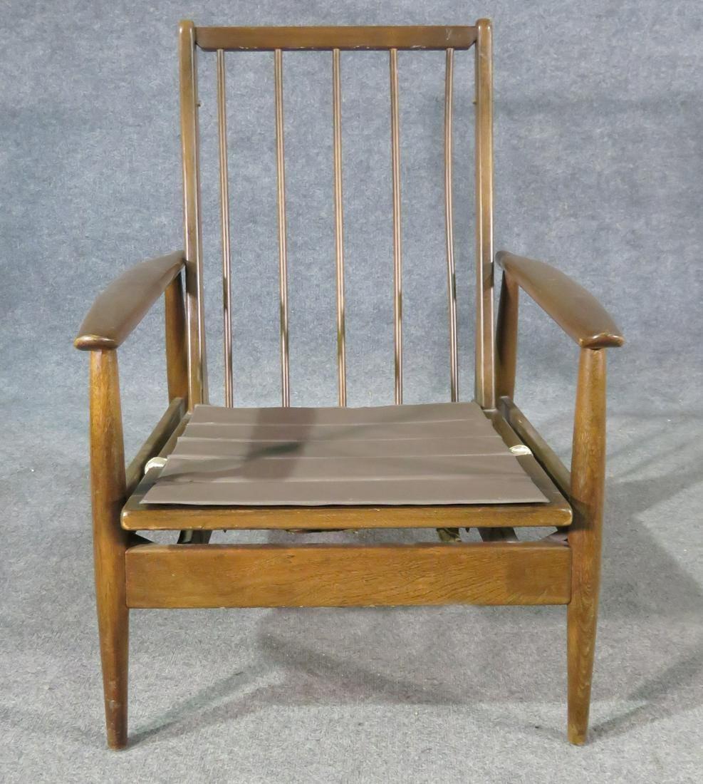 Rocking Chair aus Walnussholz im Vintage-Stil (20. Jahrhundert) im Angebot