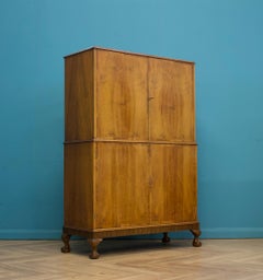 Vintage Walnut Sideboard Drinks Cabinet, 1930s