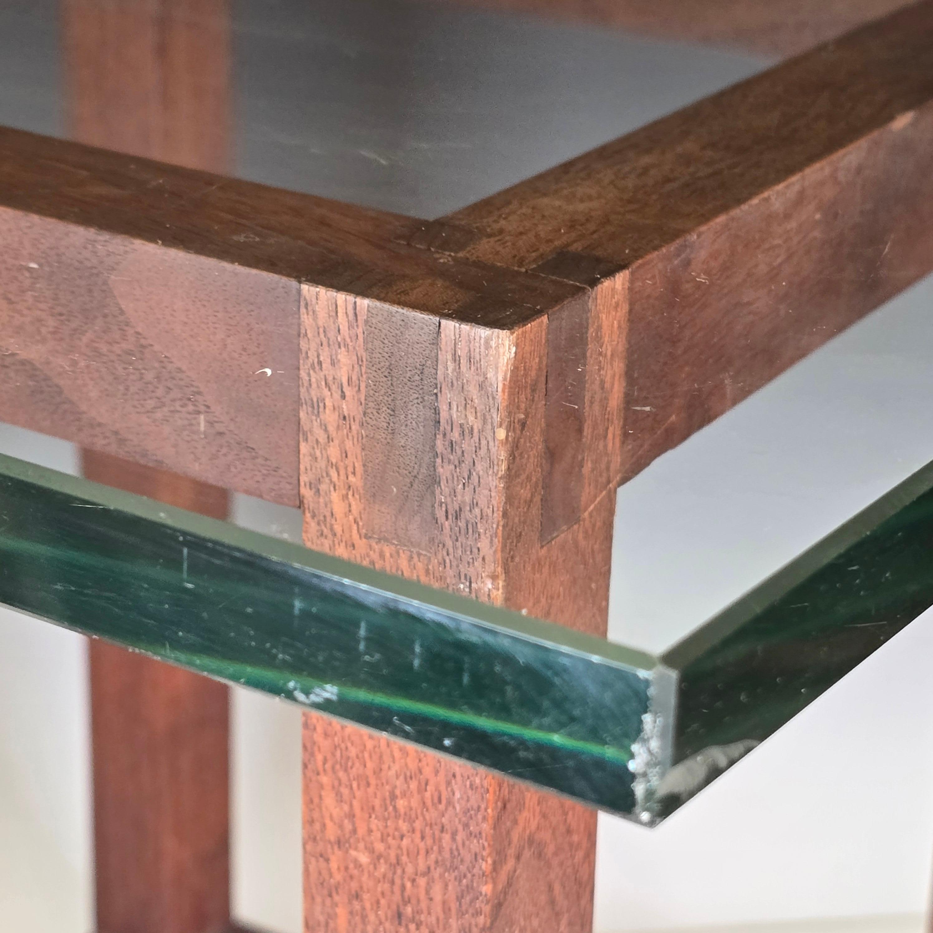 Table de Studio Vintage en Noyer avec Menuiserie Exposée Bon état - En vente à Kilmarnock, VA