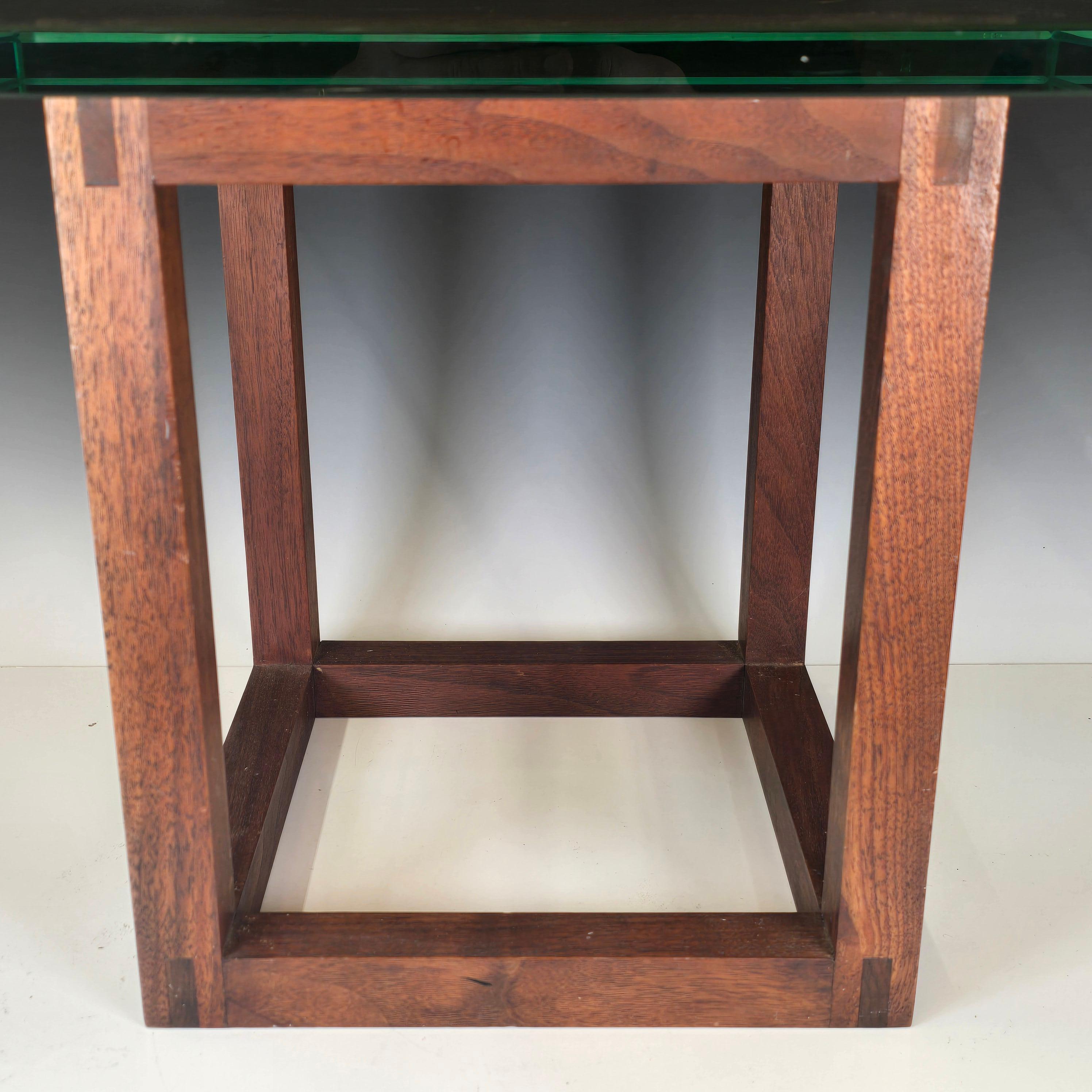 Table de Studio Vintage en Noyer avec Menuiserie Exposée en vente 1