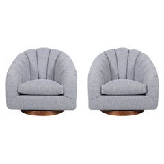 Dreh-Loungesessel aus Nussbaumholz von Directional