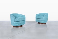 Sedie girevoli in noce vintage di Milo Baughman per Thayer Coggin