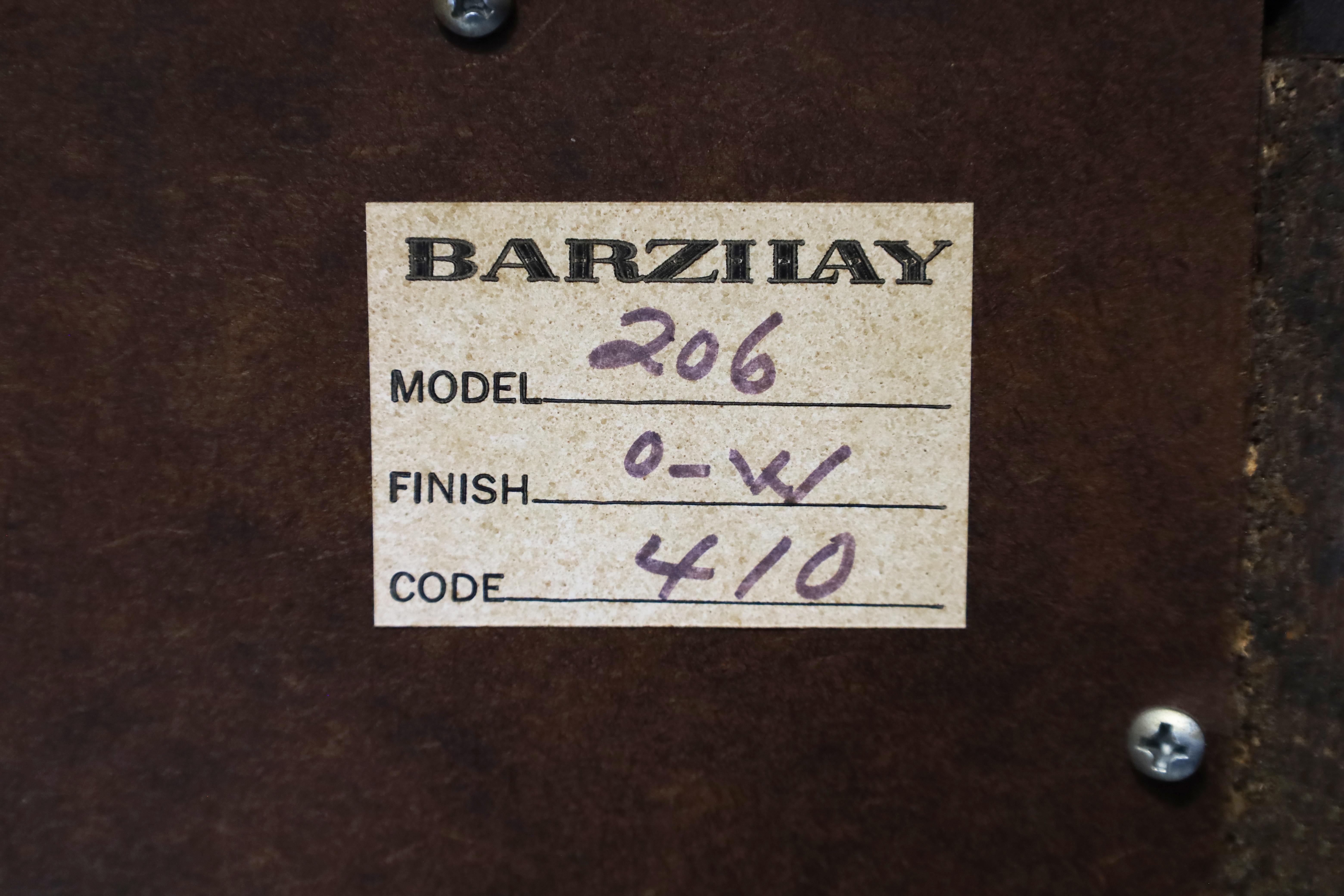 Nussbaum-Wandschrank mit Rolltüren von Barzilay im Angebot 6