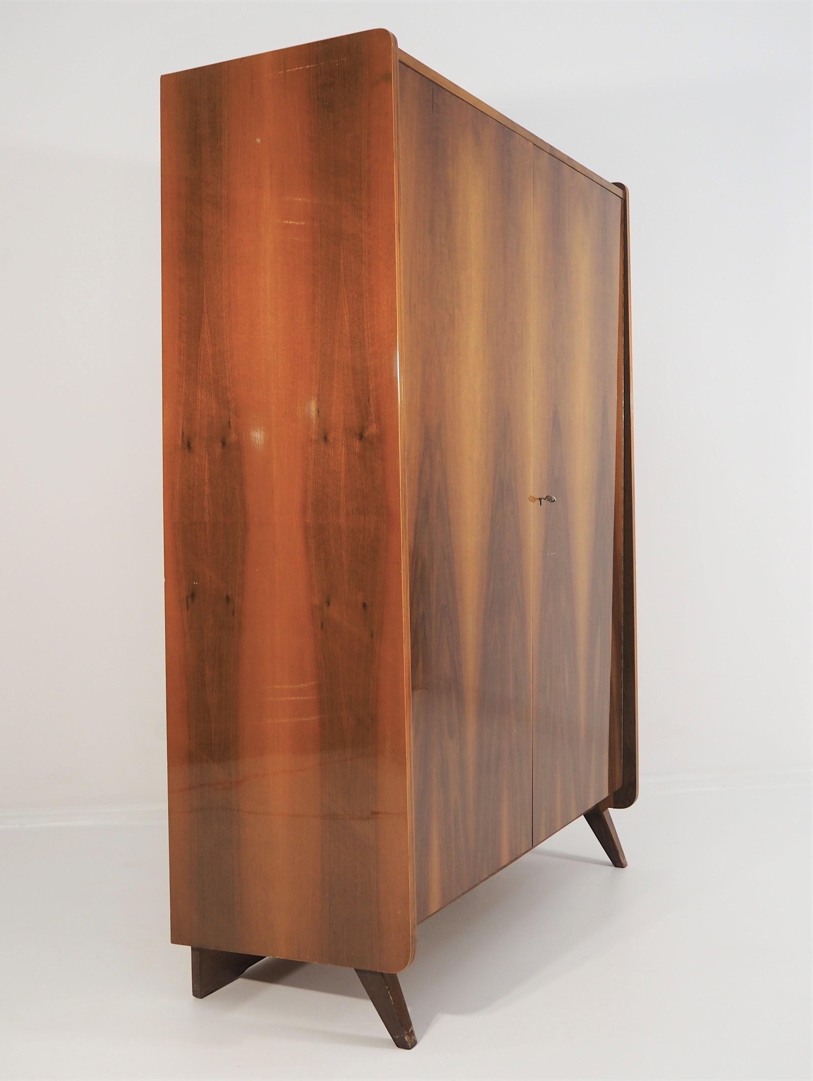 Vintage Walnut Wardrobe from Tatra, circa 1960s 1