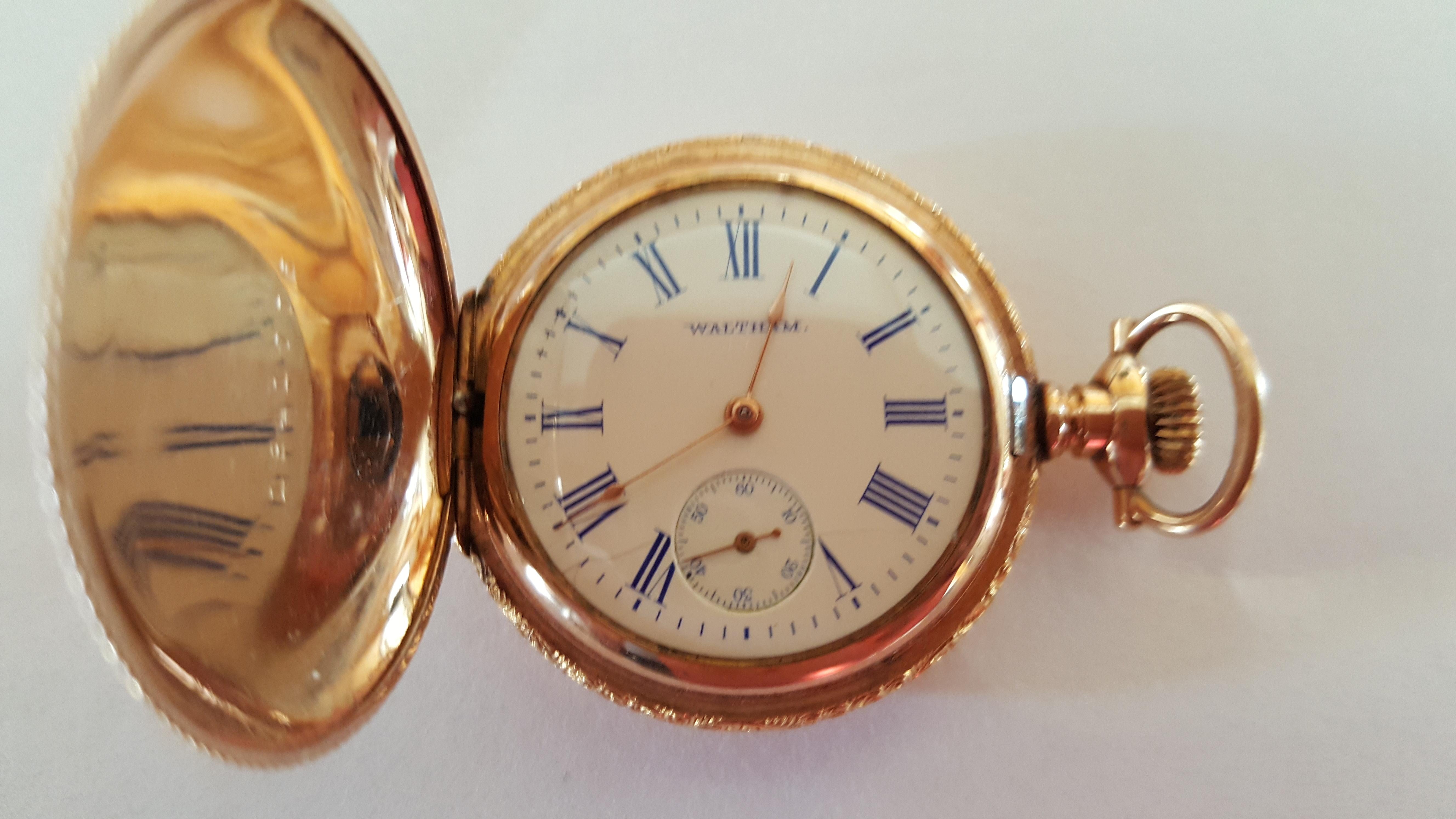 Vintage Waltham Pocket Watch, Gold Filled, Working, Pristine, 1907, 15 Jewel, Beautiful Engraving,  White Face, Blue Roman Numerals. This watch is in beautiful condition, 36mm in diameter and 10 mm thick. The inside of the case cover it's marked