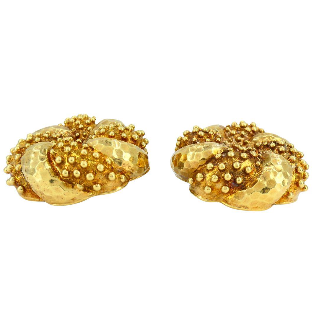 Vintage Wander 18k Gold Floral Clip-on Earrings For Sale 7
