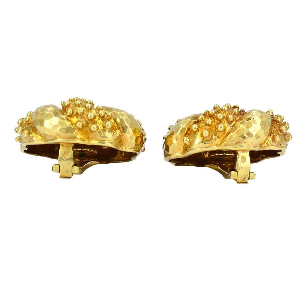 Vintage Wander 18k Gold Floral Clip-on Earrings For Sale 1