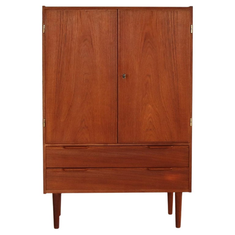 armoire vintage 60s Danois En vente sur 1stDibs