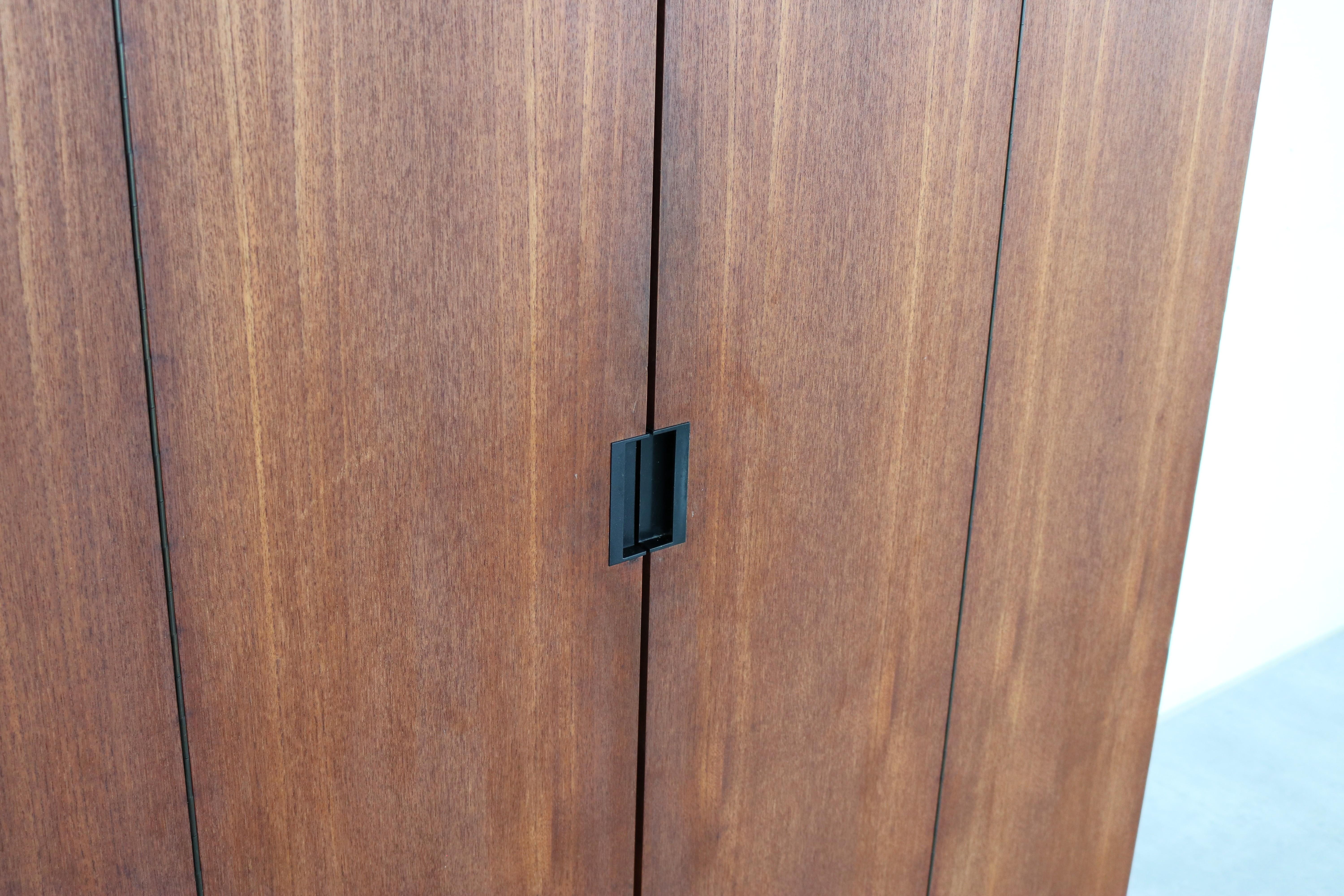 Mid-20th Century vintage wardrobe  Pastoe KU14 wardrobe  1960s