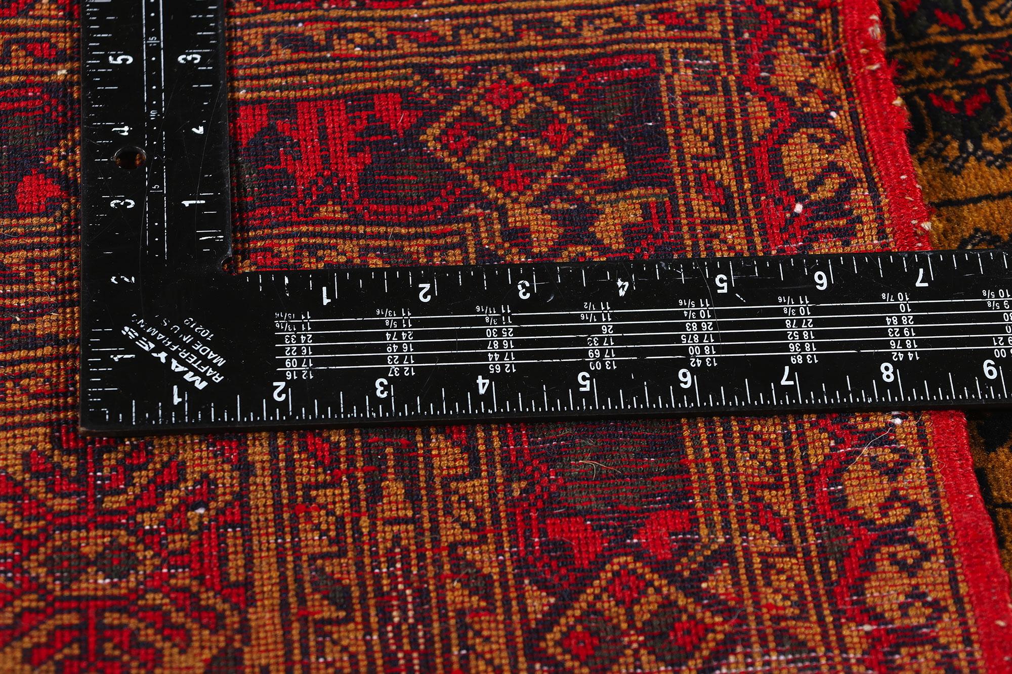 Vintage Warm Earth-Tone Afghan Turkoman Wool Area Rug, 06'05 x 09'06 In condizioni buone in vendita a Dallas, TX