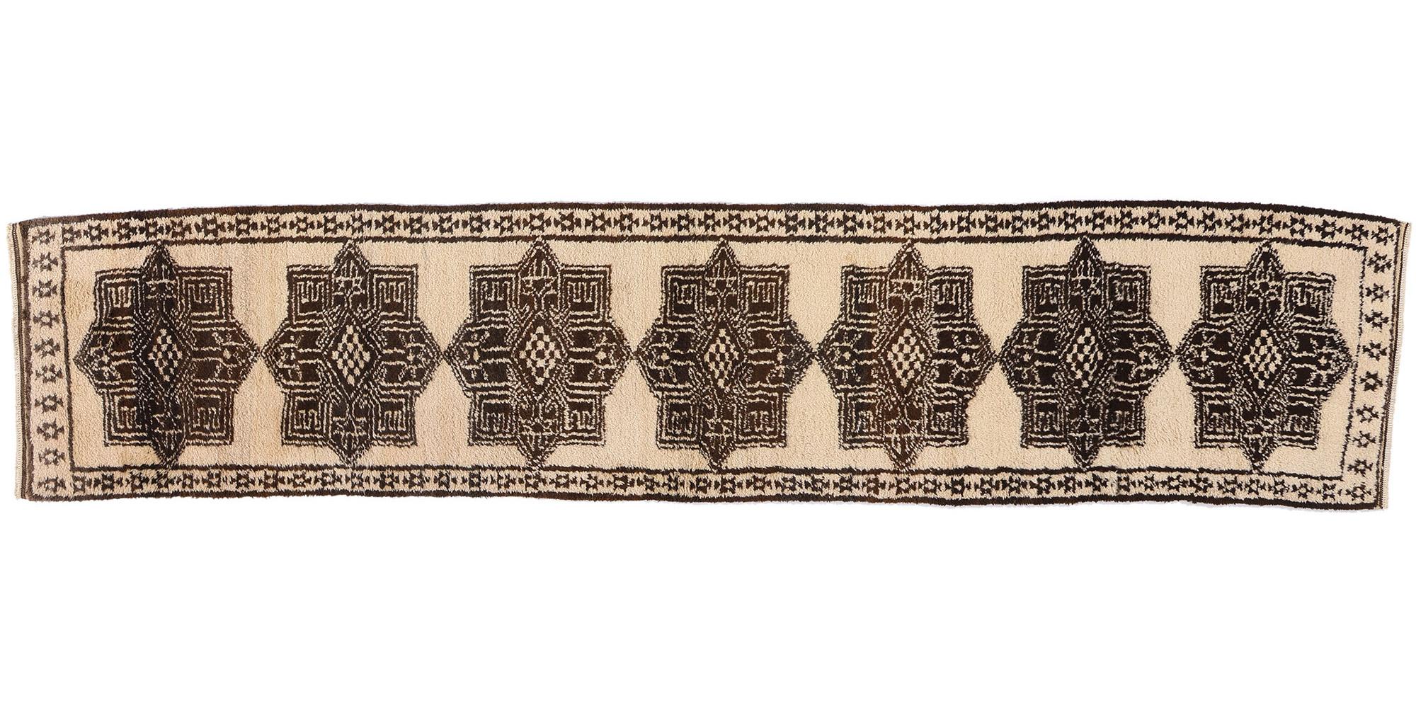 Alfombra turca tribal kurda vintage en tonos tierra cálidos, 03'00 x 13'06 en venta 2
