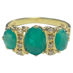Warmiger goldener Vintage-Ring mit natürlichen Diamanten und natürlichen Smaragden, 1950er Jahre