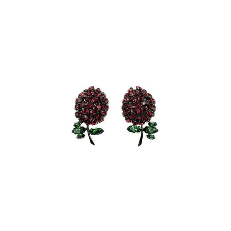 Vintage Warner Strawberry Earrings. Delightful earings depicting strawberries crafted from japanned metal and red and green fancy cut crystals, most likely Austrian. In very good vintage condition, 3.5cms. A gorgeous pop of color with plenty of