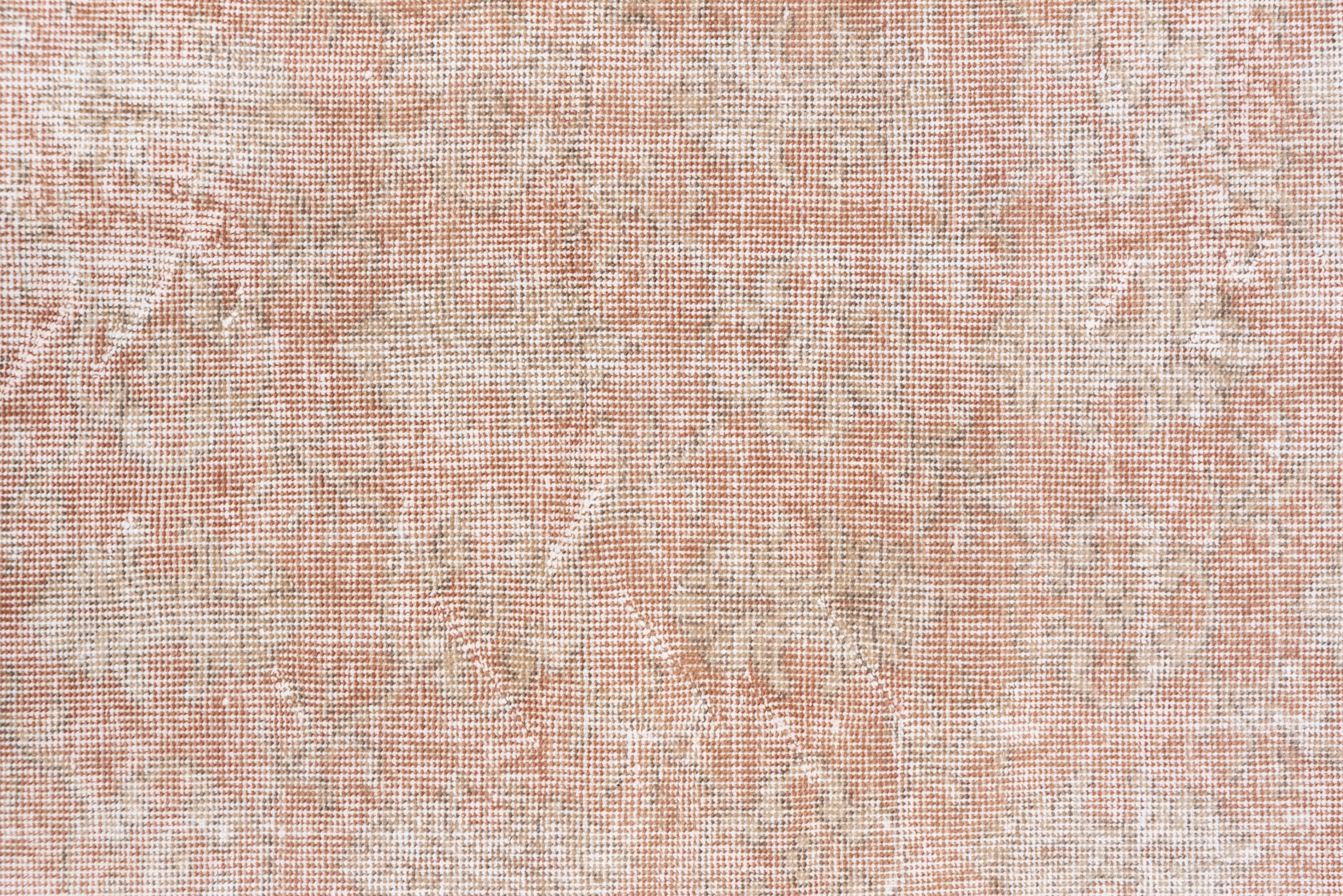 Vintage Washed Oushak Läufer - verblasst Blush und Elfenbein Blumenmotiv (Wolle) im Angebot