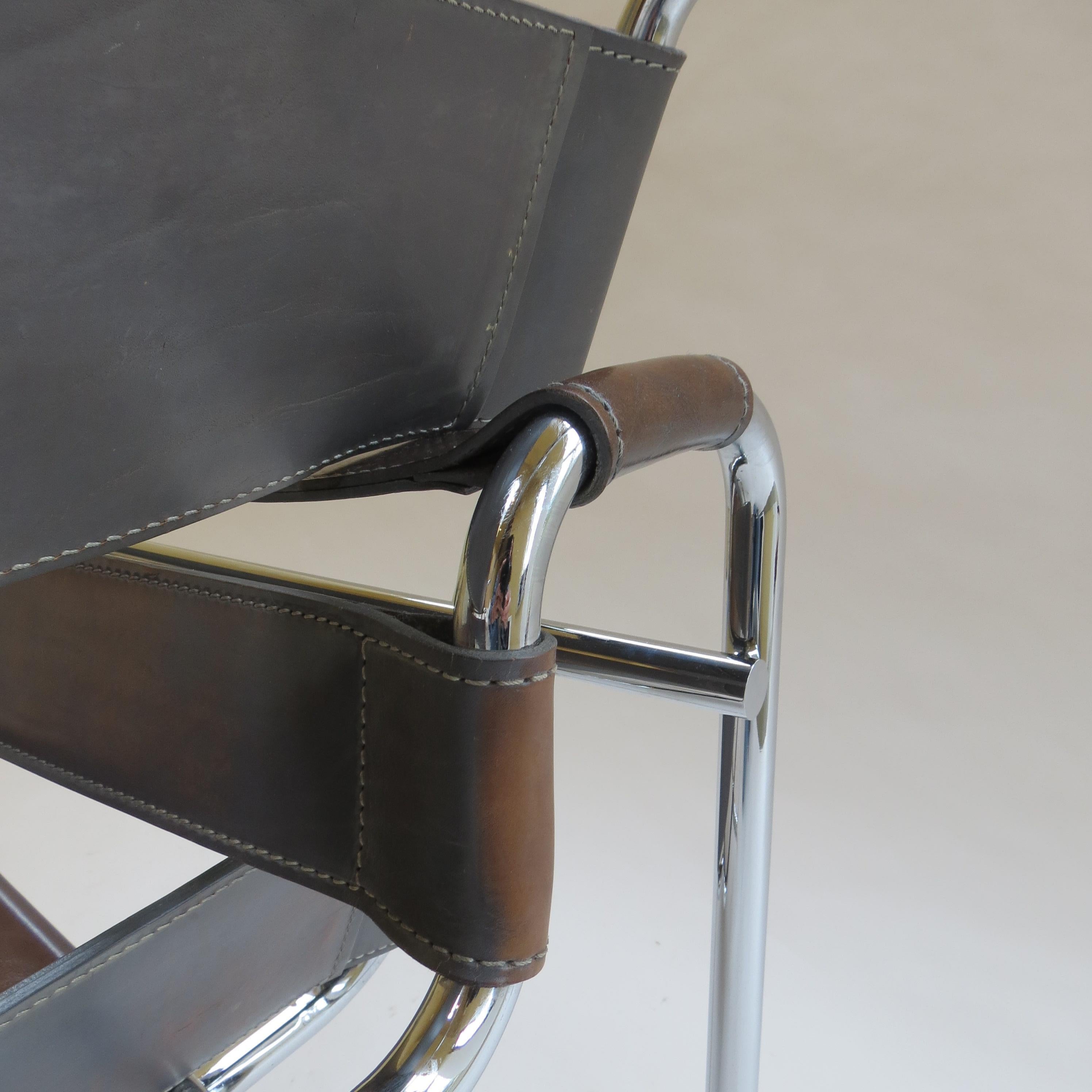 Machine-Made Vintage Wassily B3 Leather and Chrome Chair by  Marcel Breuer for Knoll