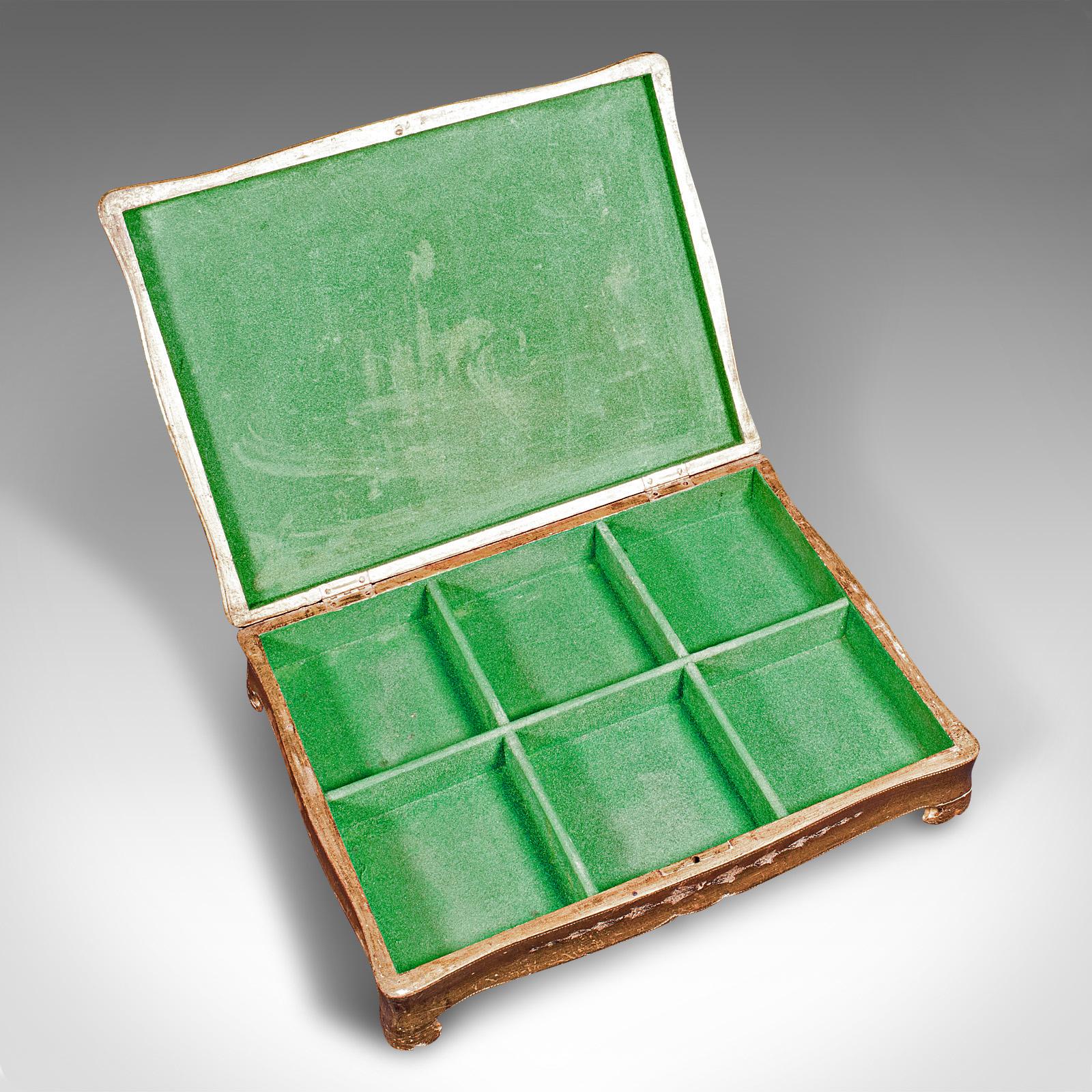 Boîte à bijoux italienne, bois doré, décorative, milieu du siècle dernier en vente 2