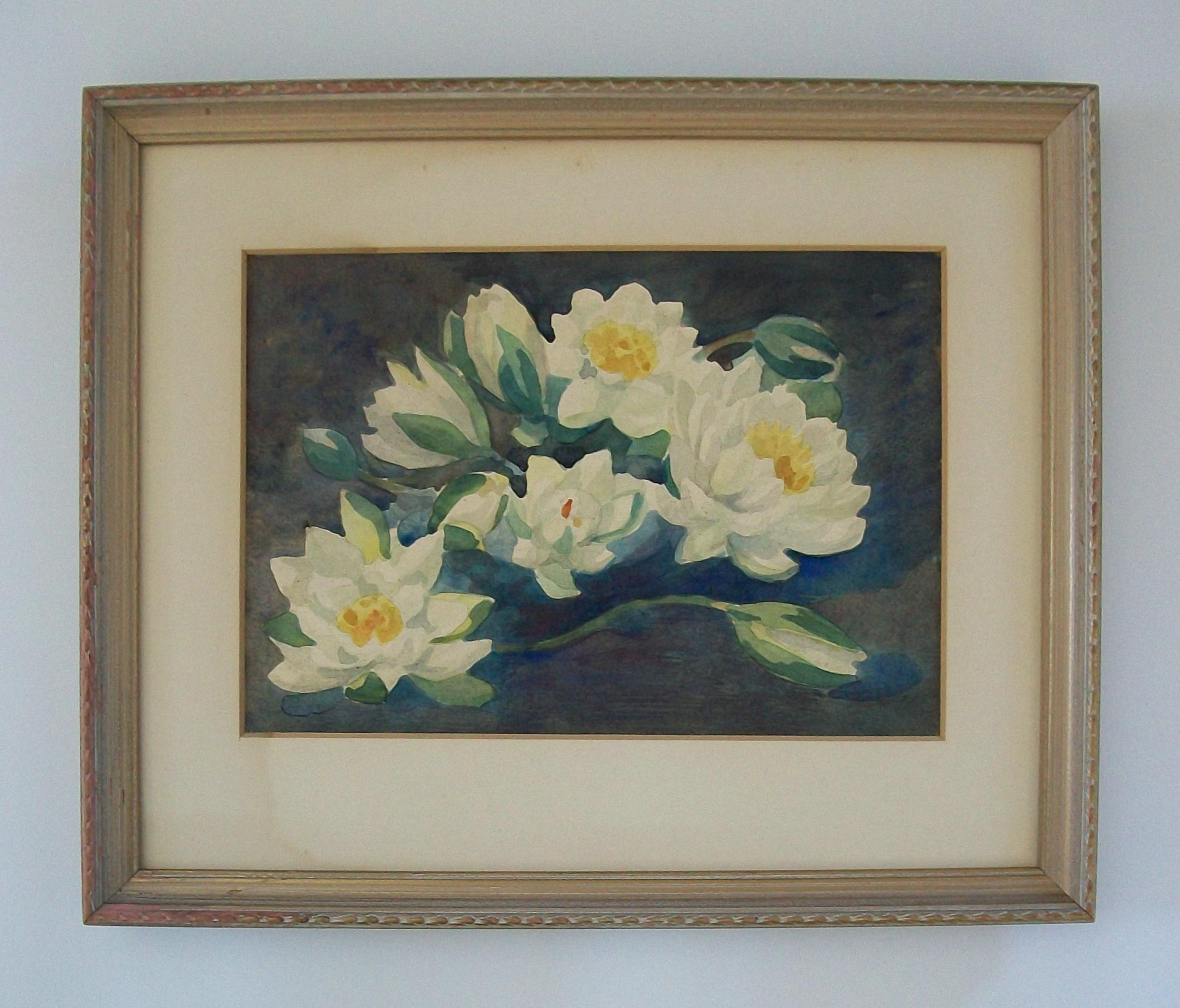 Vintage gerahmte Aquarellmalerei - mit Seerosen - einzelnes schräges Passepartout unter Glas - Vintage Rahmen aus Goldholz - unsigniert - original T. Eaton Co. (aktiv 1869-1999) Label auf der Rückseite - Kanada - Mitte 20.

Ausgezeichneter