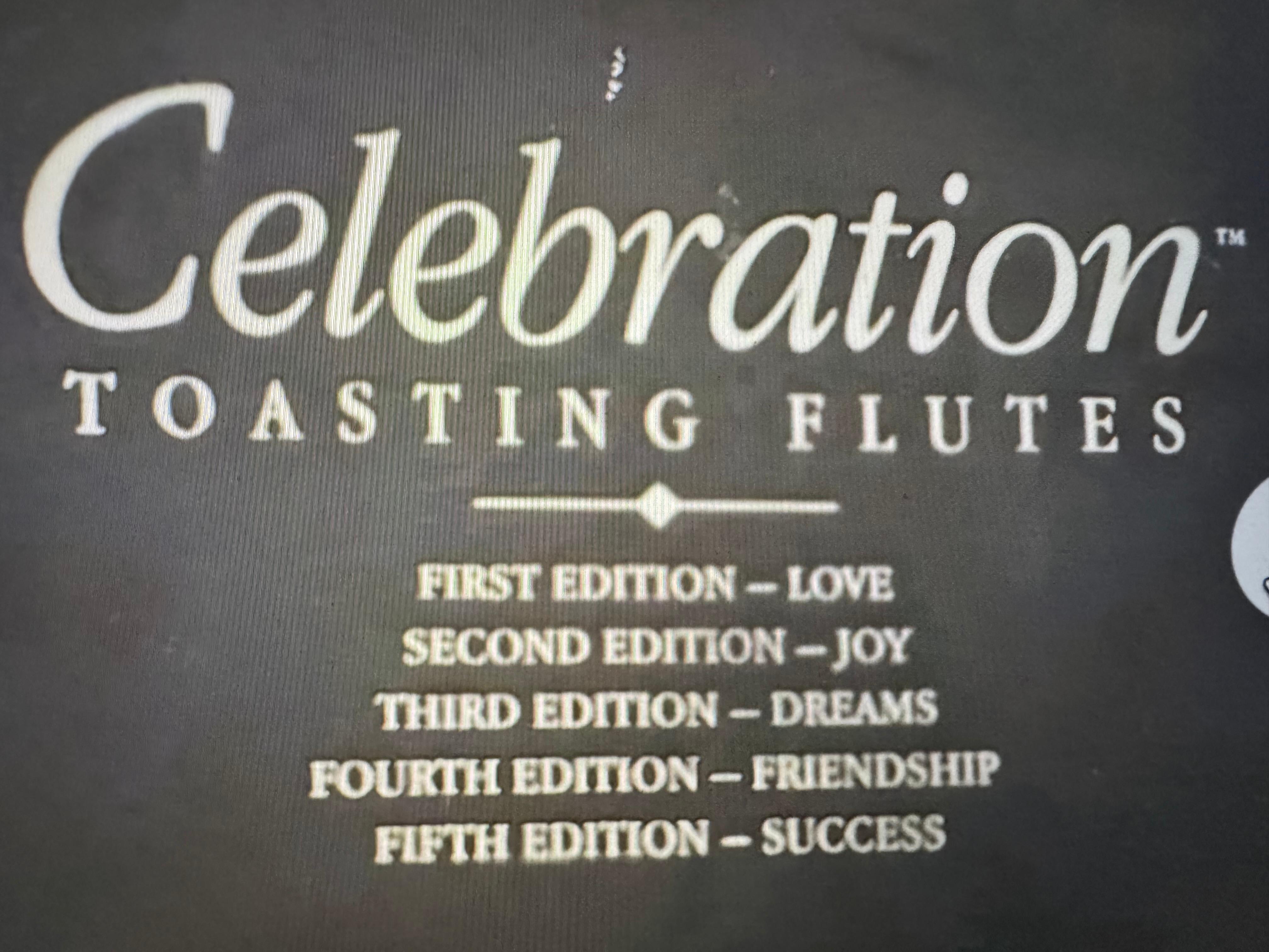 Set di 2 flute da champagne Waterford Crystal Celebration Joy Toasting In condizioni buone in vendita a Birmingham, AL