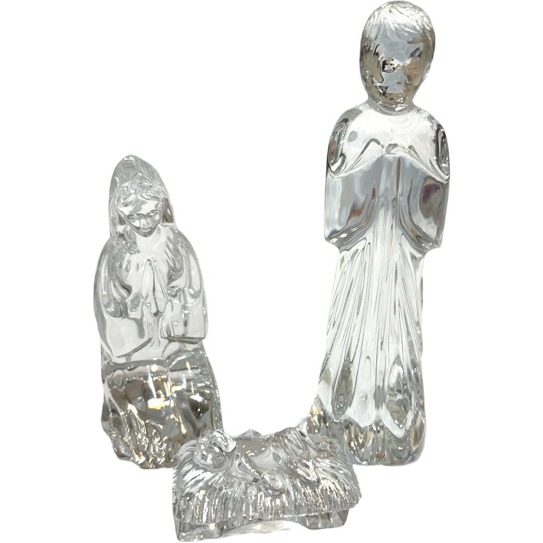Vintage Waterford Crystal Nativity Set ~ 12 Pieces and Backdrop For Sale 3
