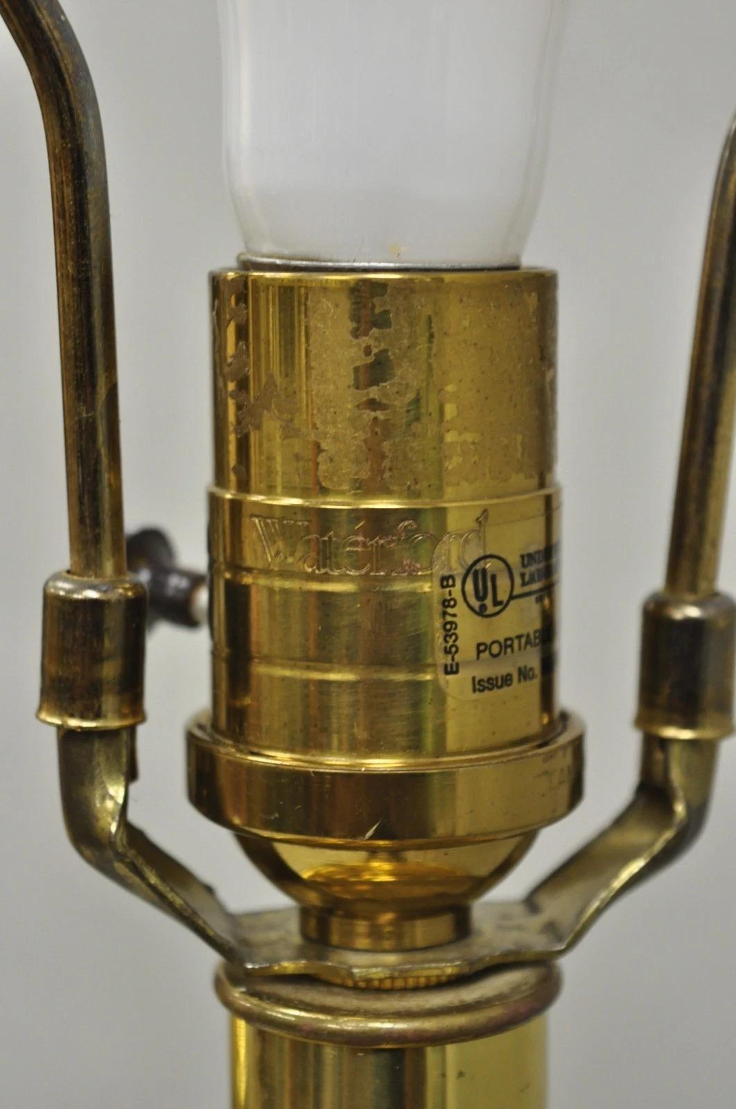 Lampade da terra stile impero in ottone con colonna di cristallo Waterford Crystal - Vintage By In condizioni buone in vendita a Philadelphia, PA