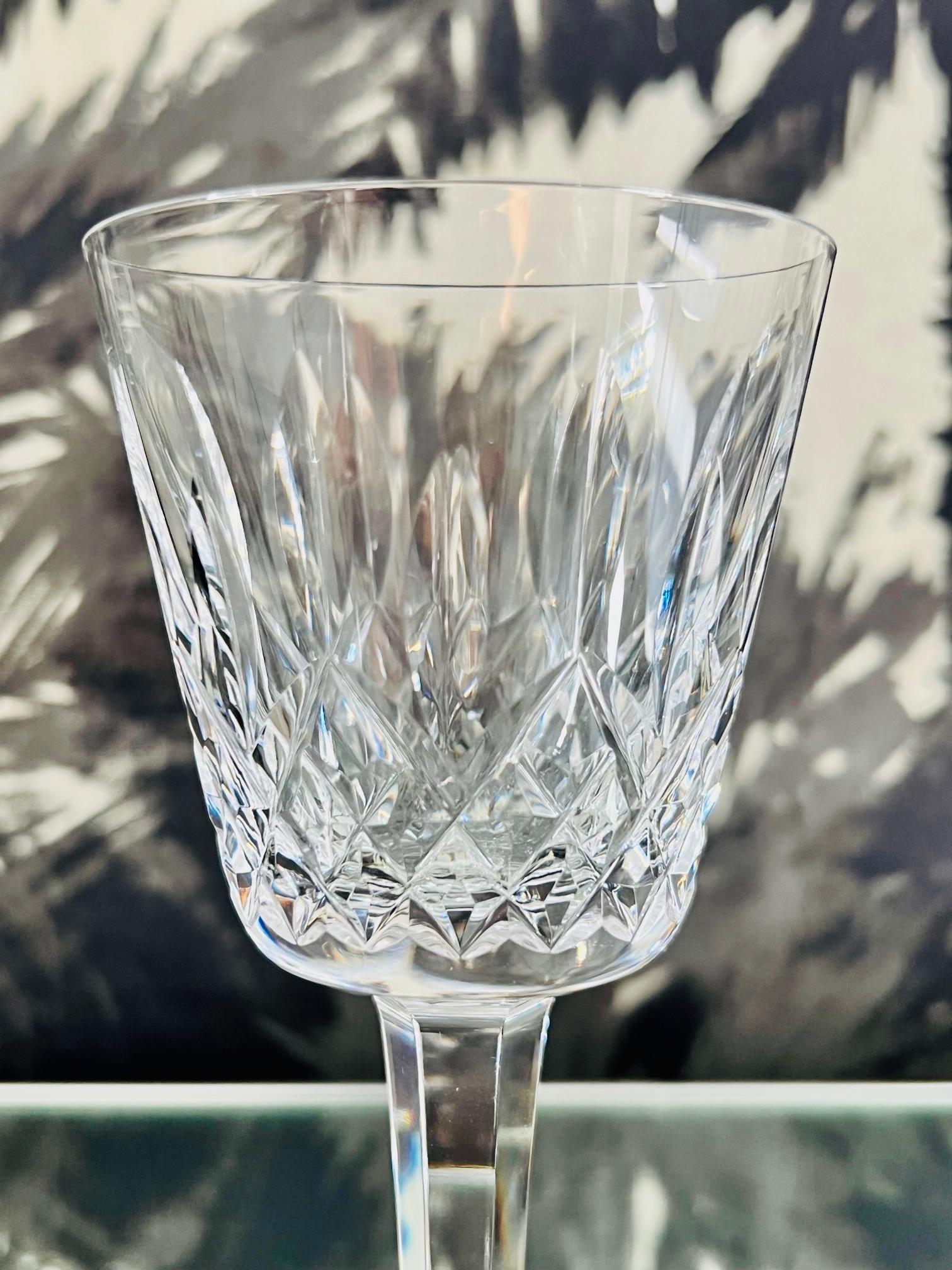 Waterford Lismore Kristall Weinglas, Deutschland, ca. 1990er Jahre (Handgefertigt) im Angebot