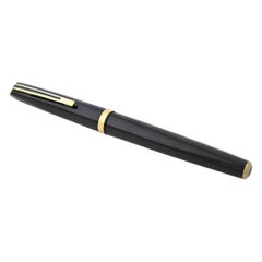 Vintage Waterman’s Fountain Pen – Black & Gold – 14K Gold Nib, 1970s