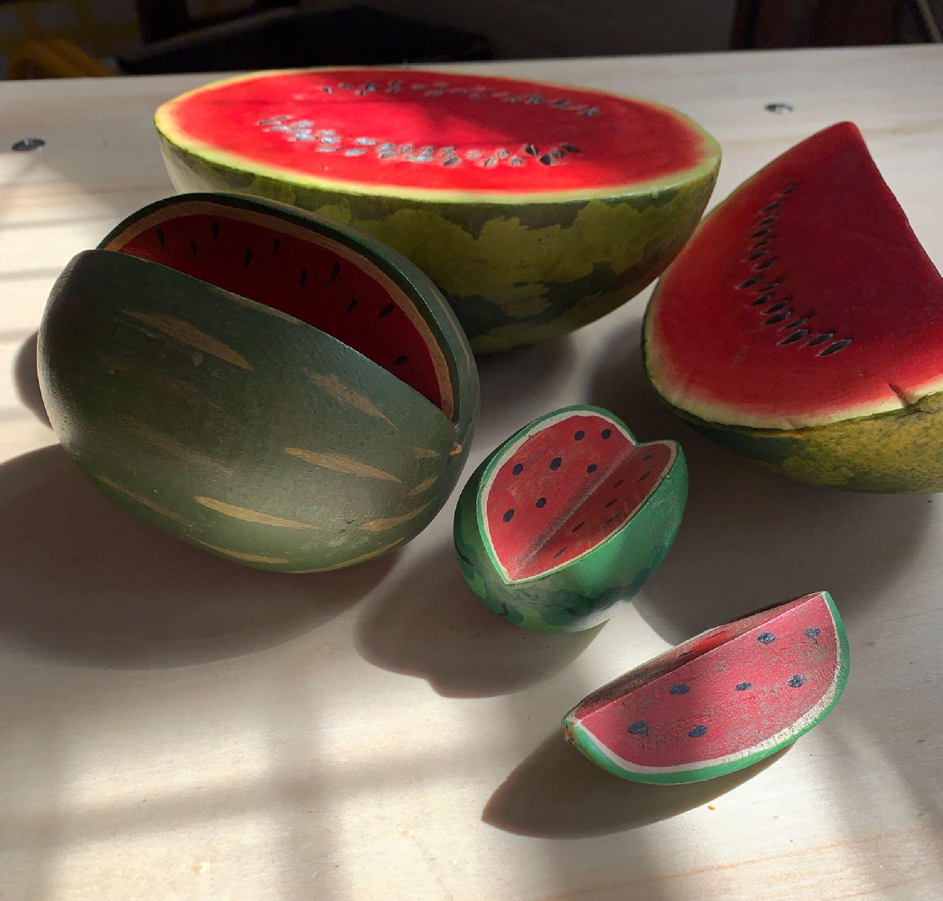 Vintage Wassermelone Hand geschnitzt Skulptur Set, Decoy Decor, Trompe L'Oeil im Angebot 3
