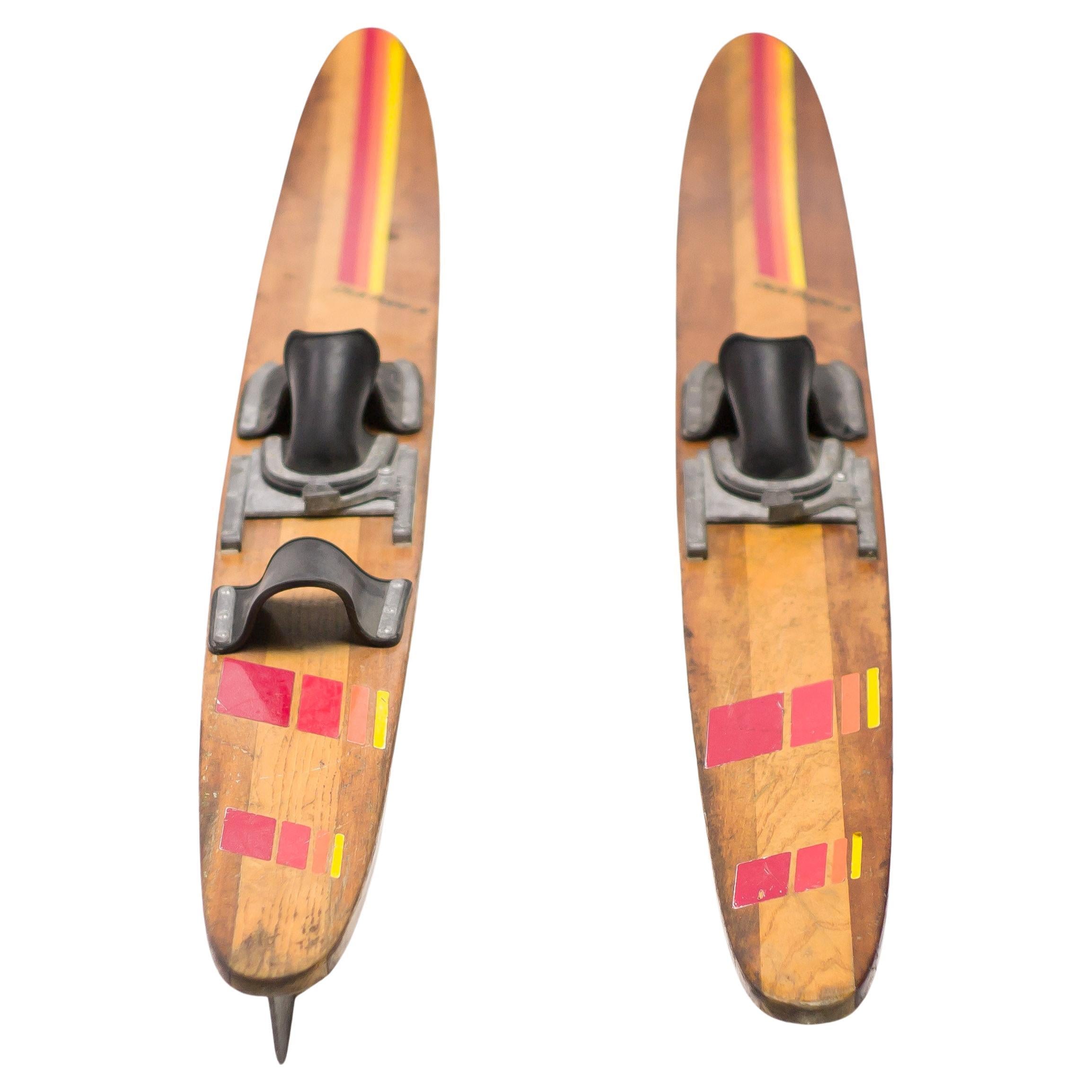 Skis nautiques vintage ayant appartenu au champion du monde Dick Pope JR - Icône sportive rare