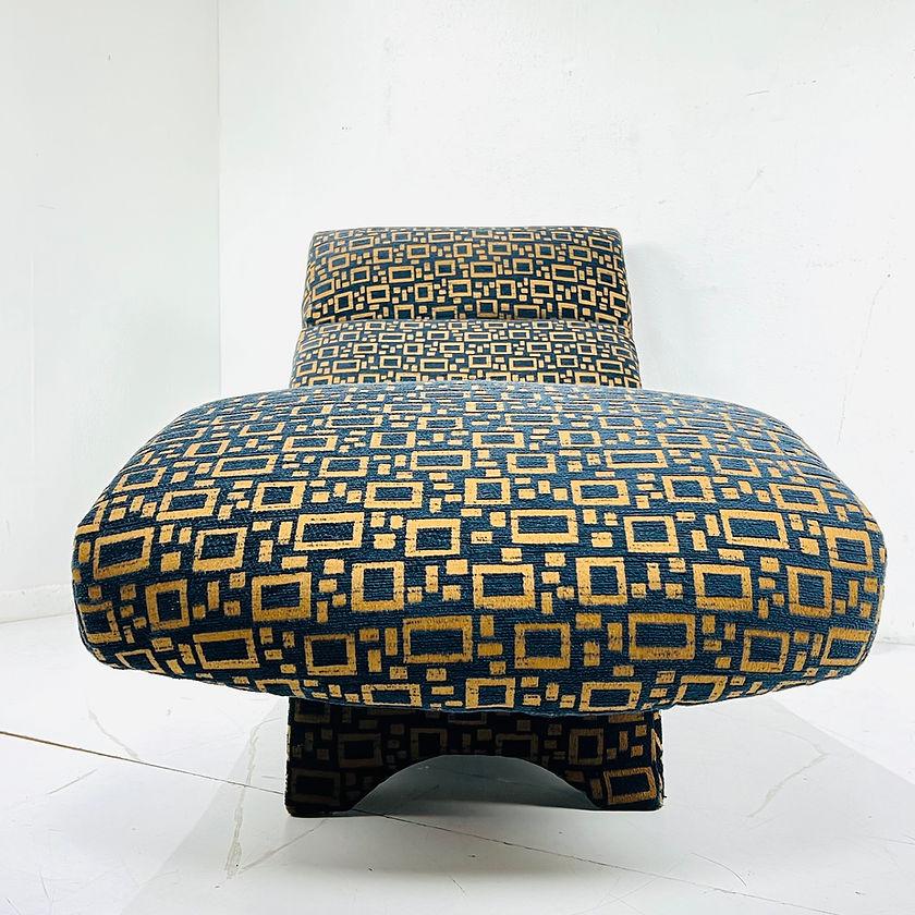 Postmoderne Chaise longue vintage à vagues en vente