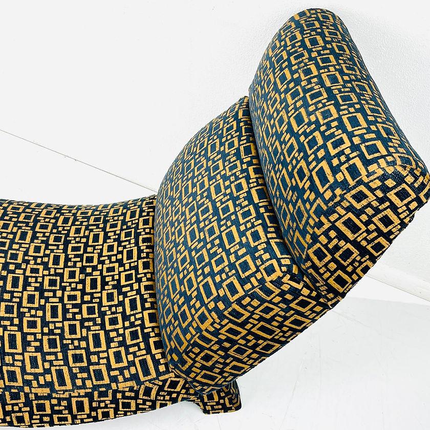 Post-Modern Vintage Wave Chaise Lounge For Sale