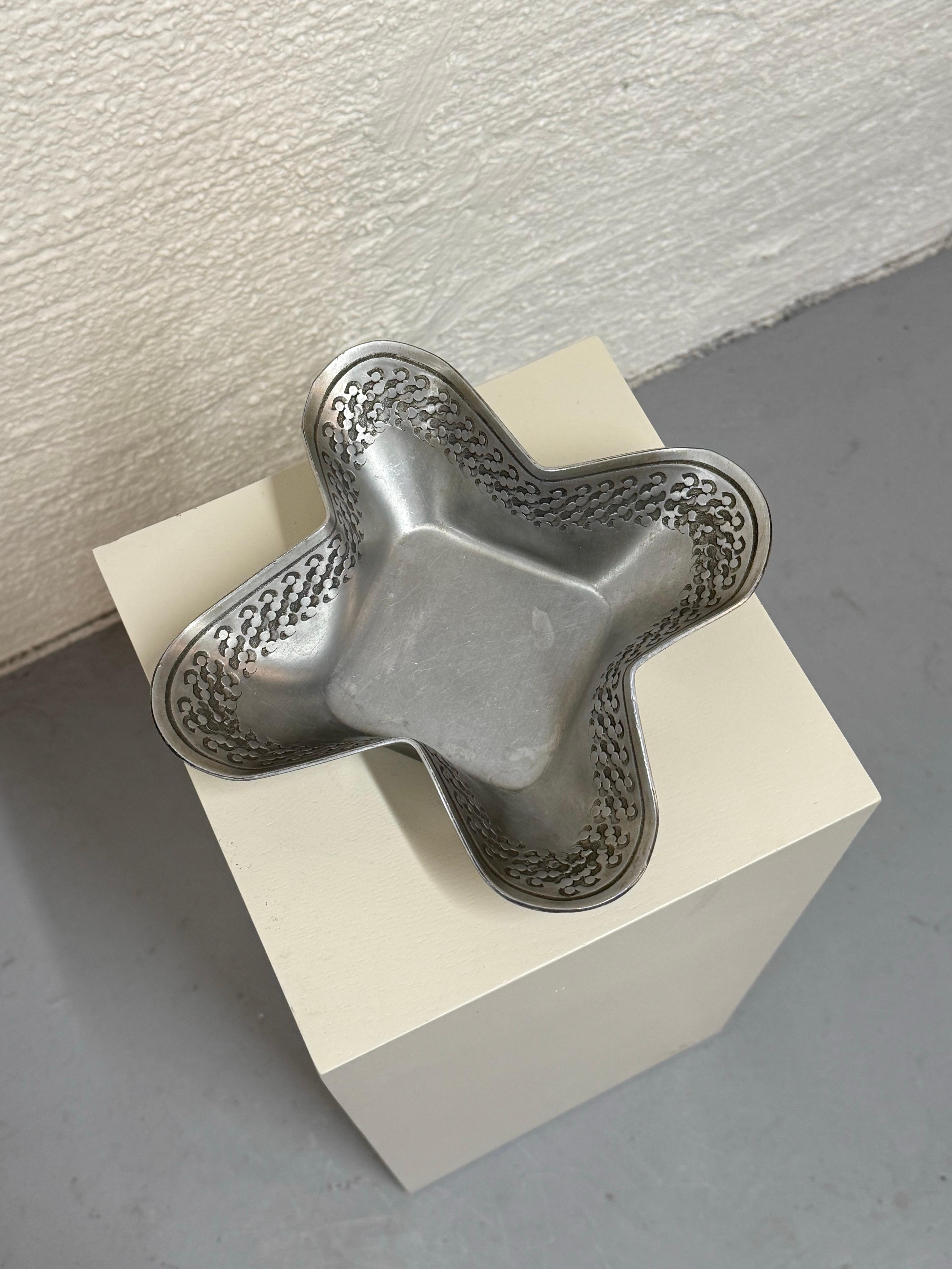Vintage Wavy Pewter Bowl, Norwegian Design, 1960s For Sale 5