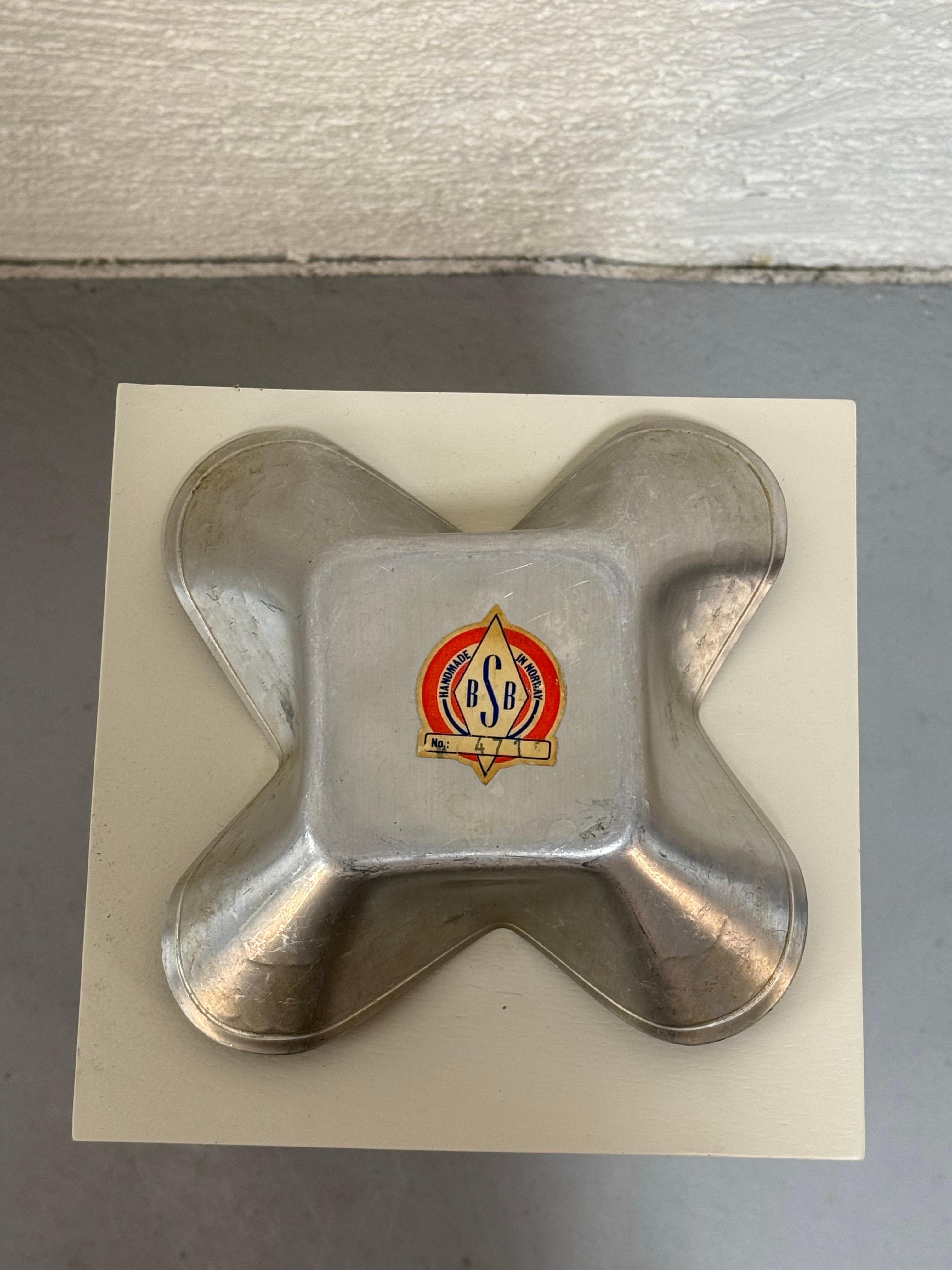 Vintage Wavy Pewter Bowl, Norwegian Design, 1960s For Sale 2