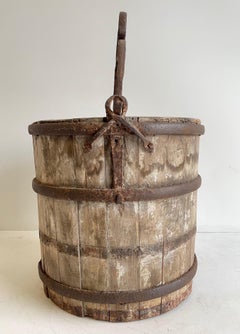 Vintage verwittert Zypressenholz Garten Eimer mit Handle