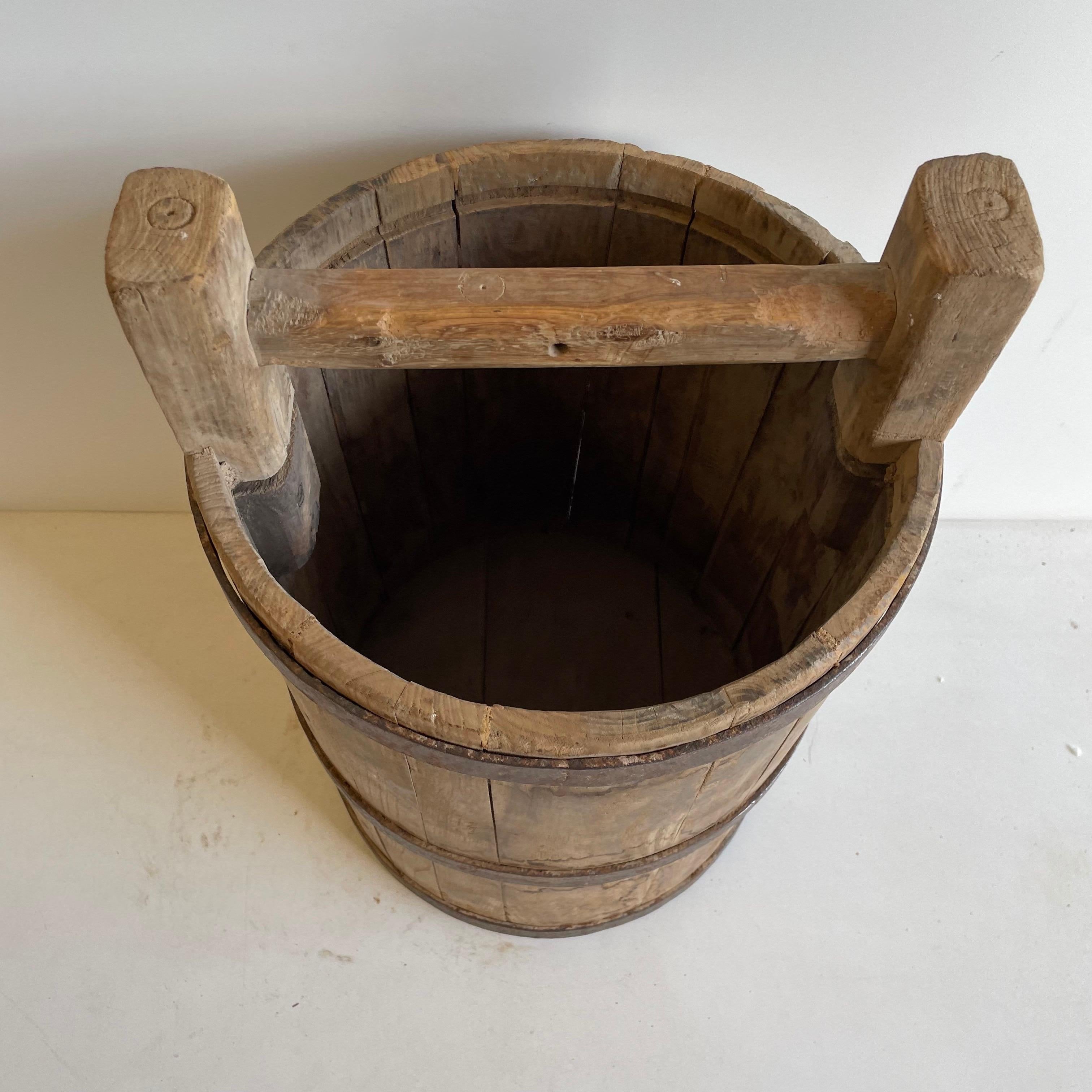 Vintage Weathered Cypress Wood Garden Buckets with Handle 1
