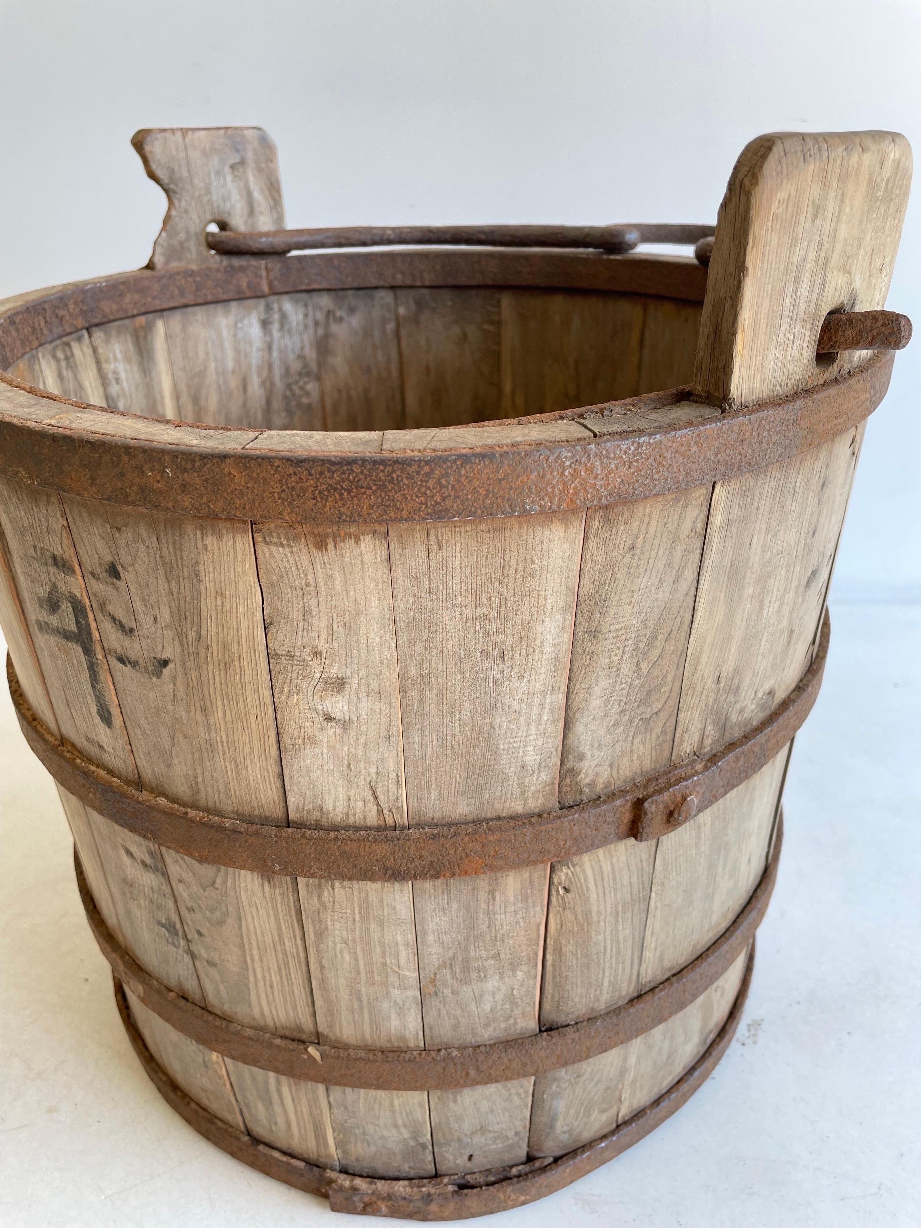 Vintage Weathered Cypress Wood Garden Buckets with Handle In Good Condition For Sale In Brea, CA