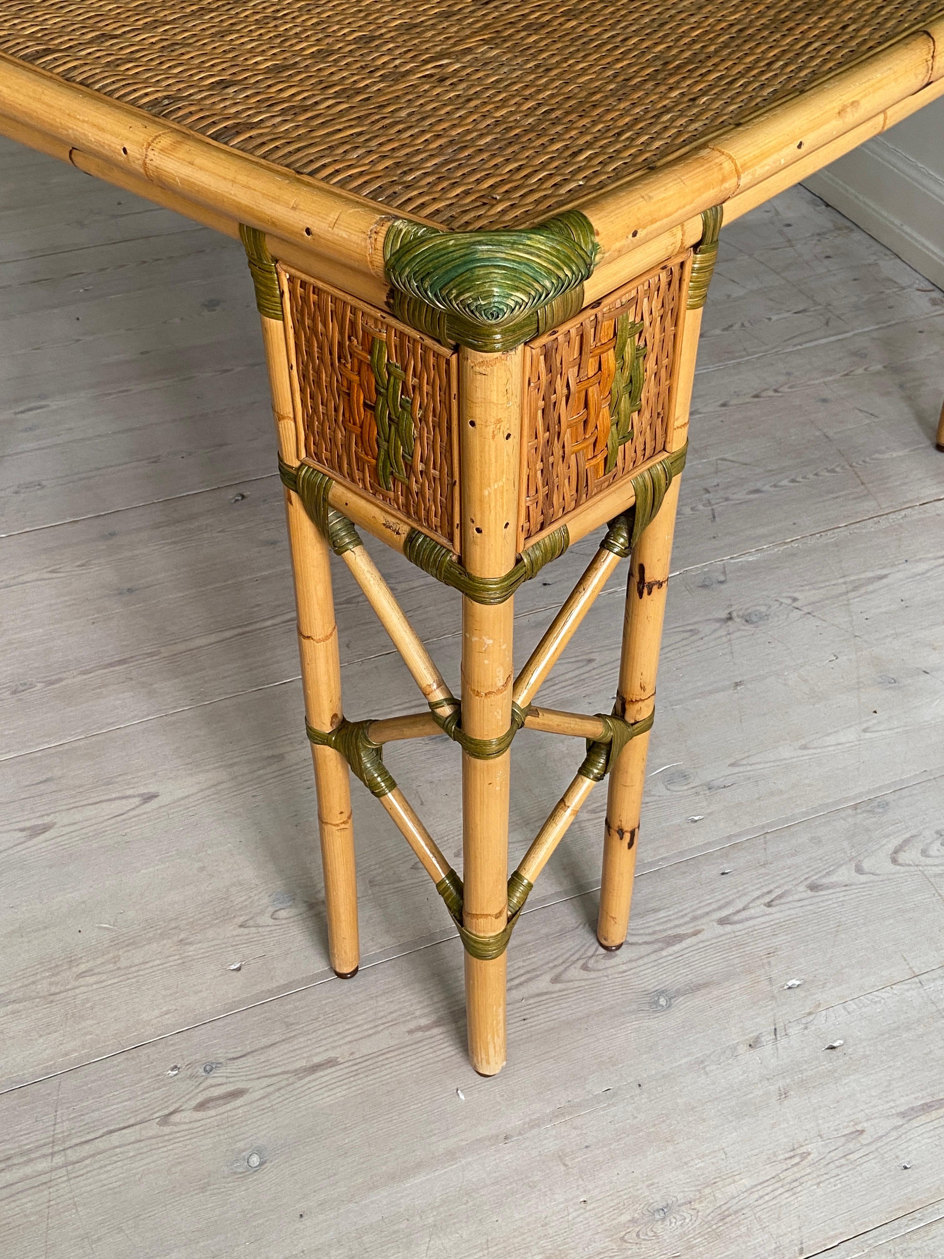 Vintage Woven Bamboo Table with Brass Details, France, Early 20th Century In Good Condition For Sale In Copenhagen K, DK