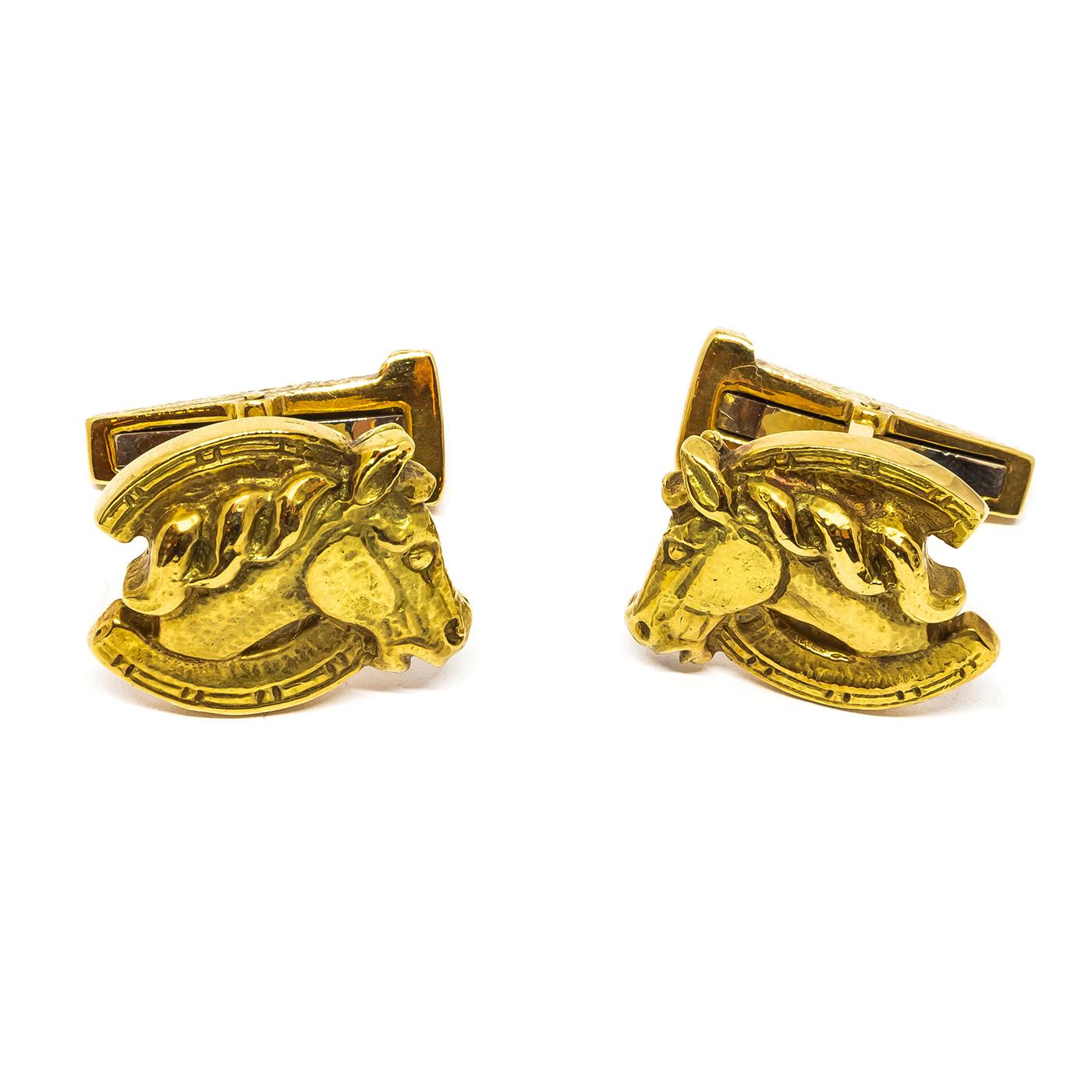 Vintage Webb Gold Horse Cufflinks, circa 1960 In Good Condition For Sale In London, GB