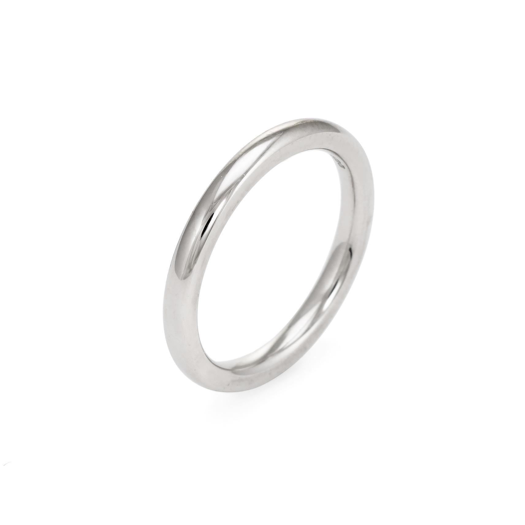 Finely made vintage wedding band, crafted in 950 platinum. 

The simple and elegant design of the ring makes it a great choice as a wedding band, stacked with your other fine rings or worn alone.

The ring is in excellent condition.
