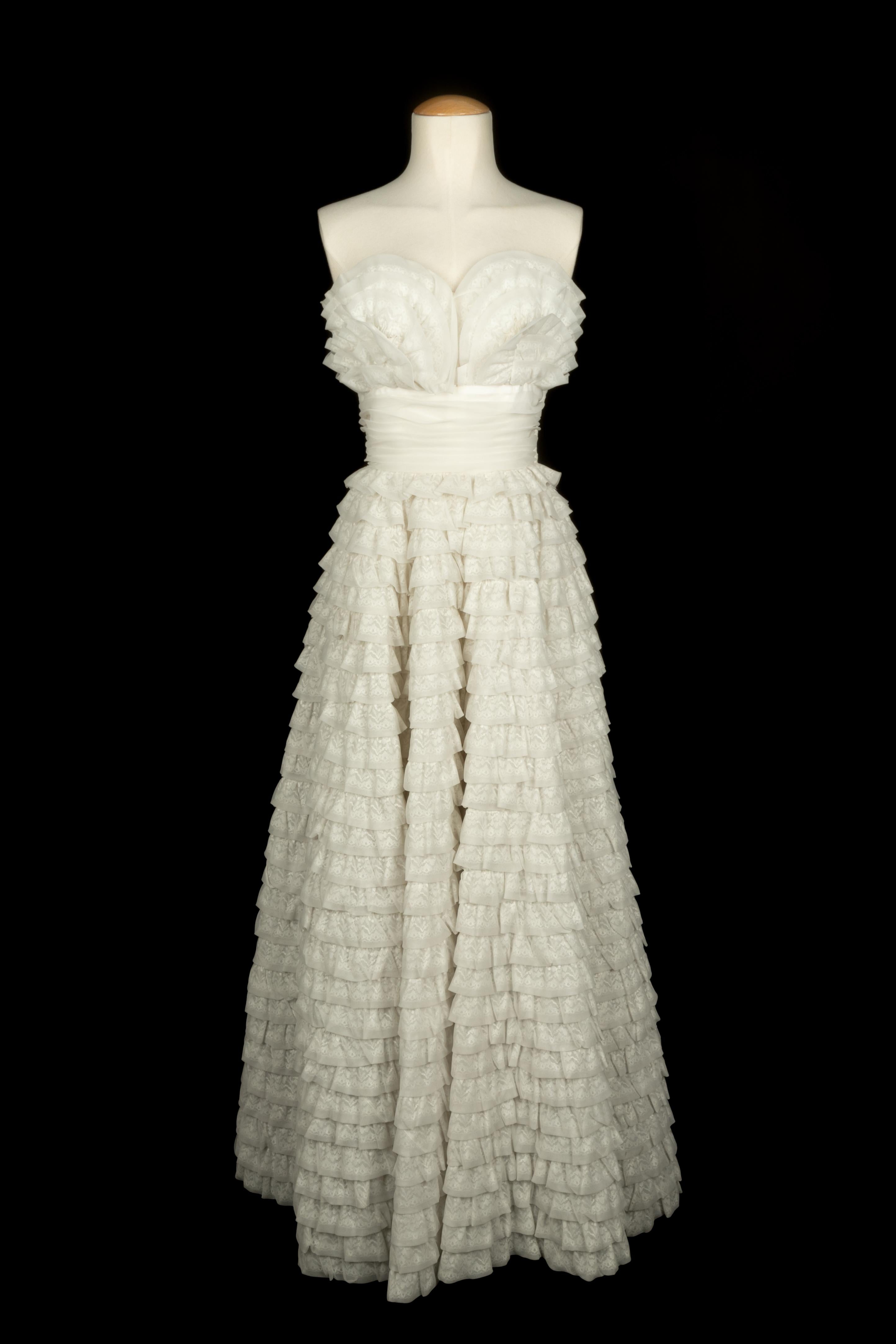 Vintage wedding dress