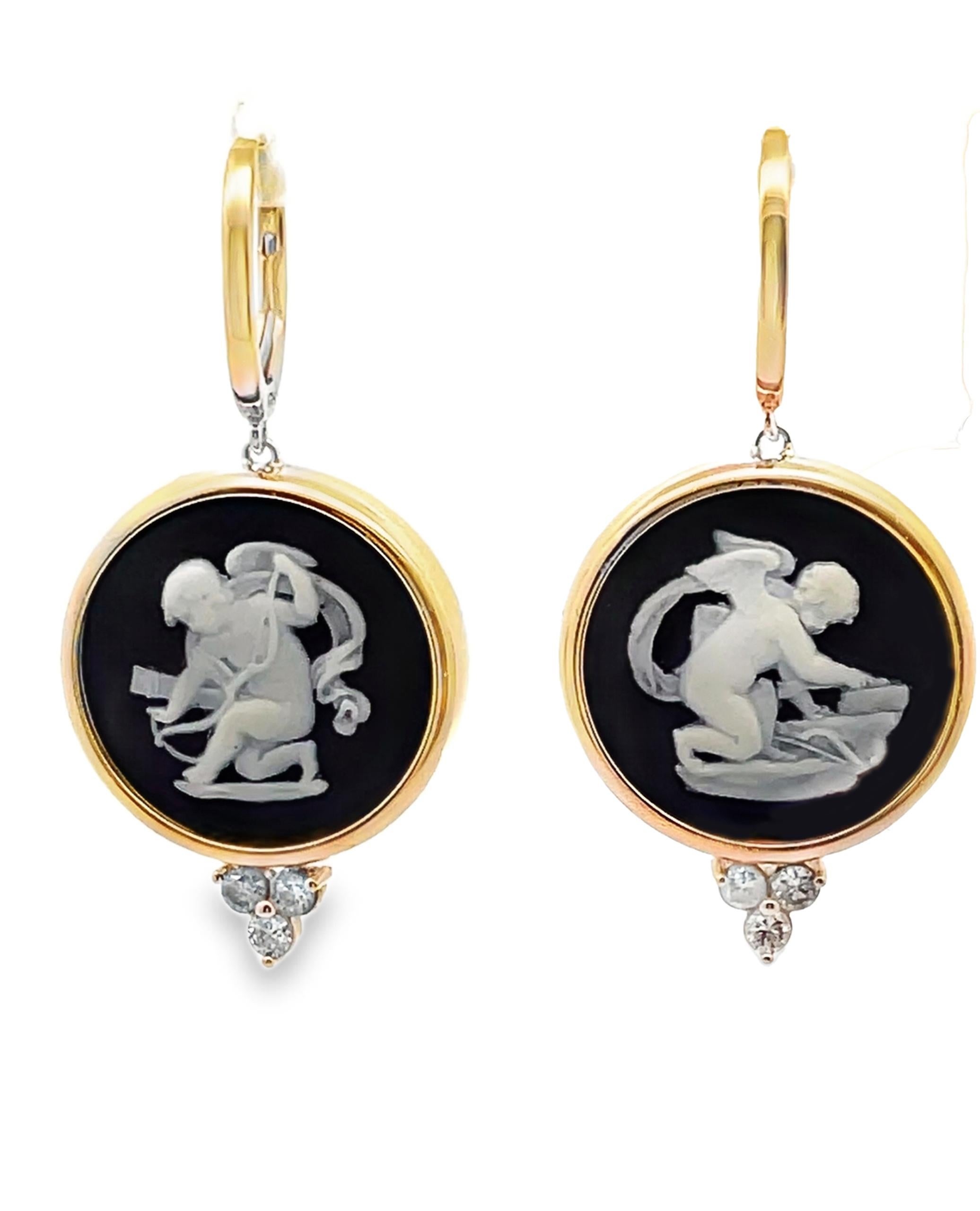 Boucles d'oreilles Vintage Wedgwood Cherub en or jaune 14K serti de diamants neufs