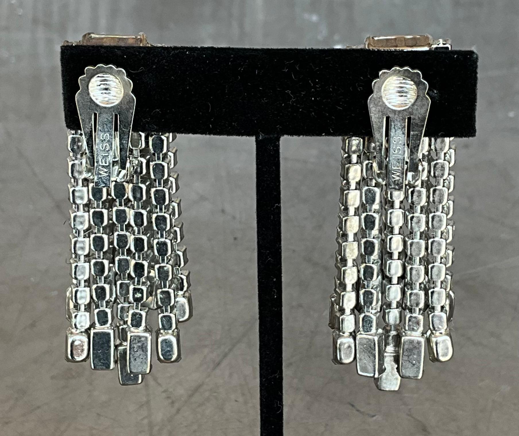 Vintage Weiss Rhinestone Clip on Earrings For Sale 1