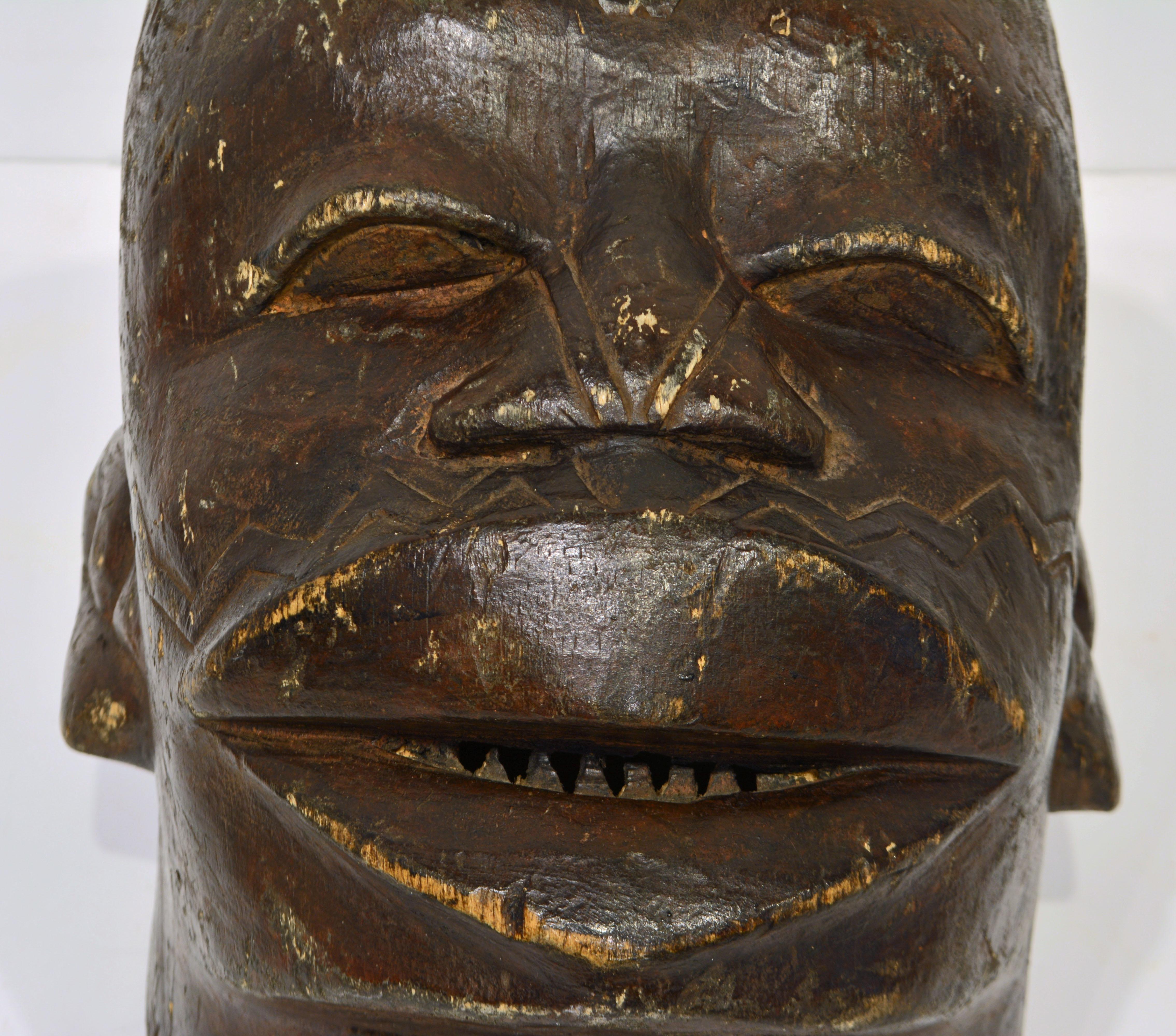 Mozambican Vintage Well Carved Maconde Helmet Mask, Mozambique or Tanzania Mid 20th C